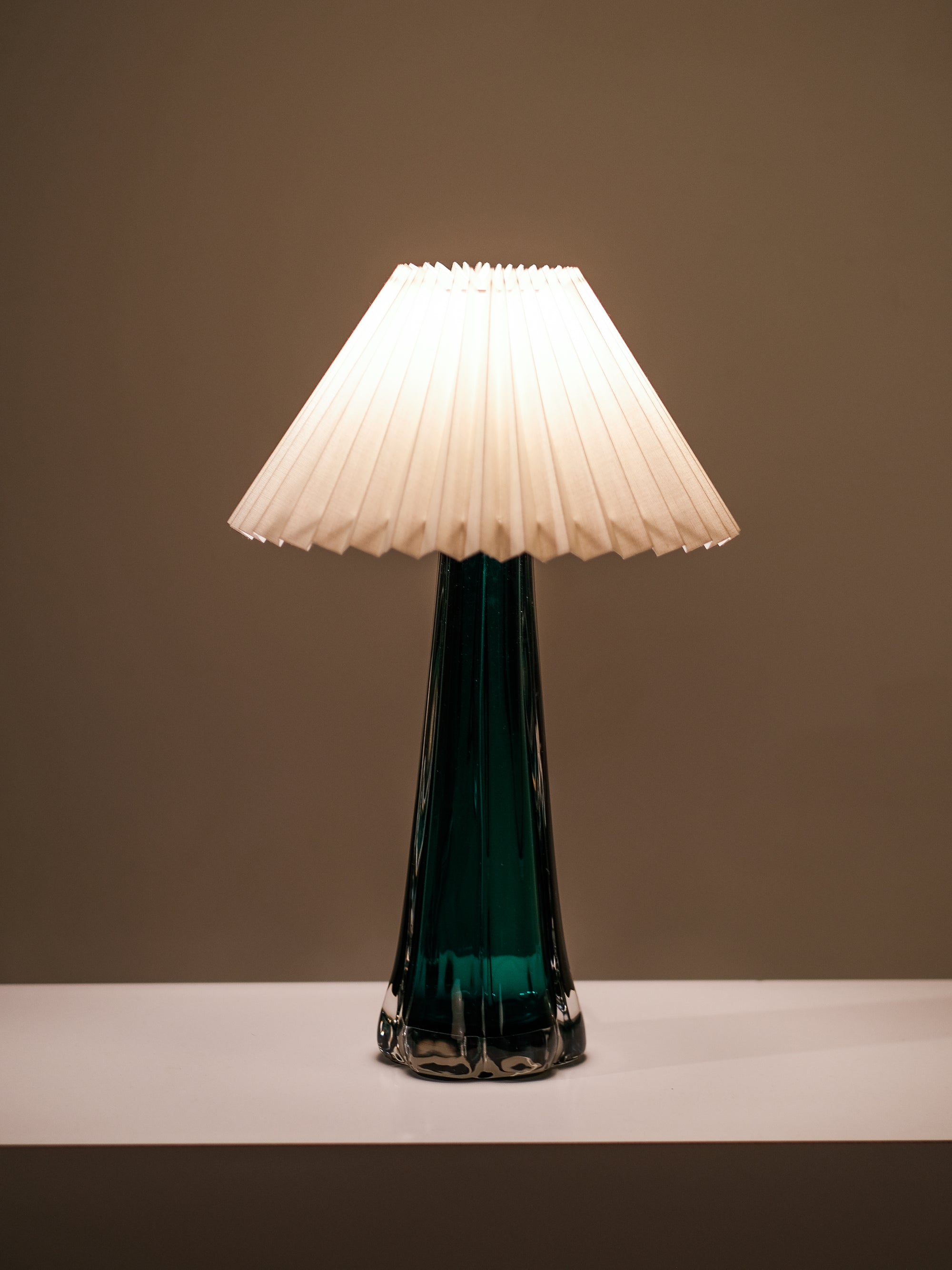 Swedish Mid-Century Green Glass Table Lamp by Kosta Elarmatur
