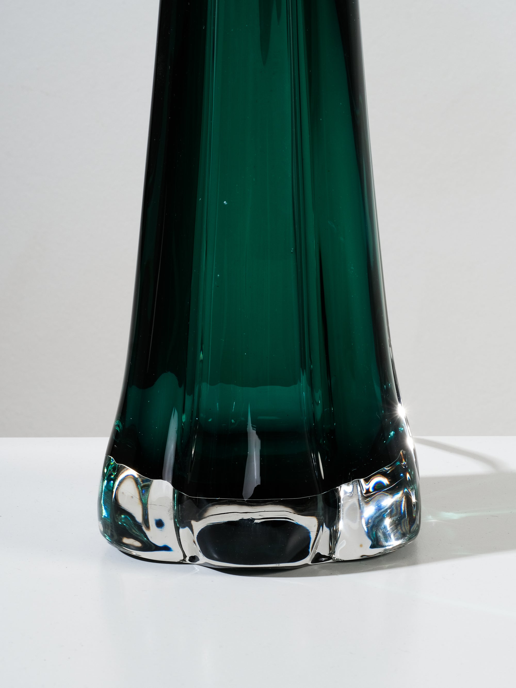 Swedish Mid-Century Green Glass Table Lamp by Kosta Elarmatur