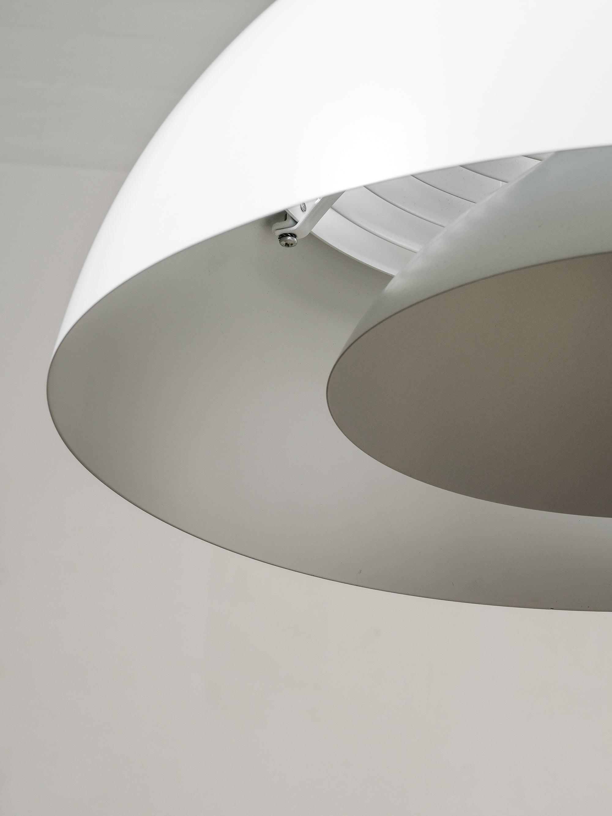 White 'AJ Royal' Pendant Lamp by Louis Poulsen, ø 50 cm
