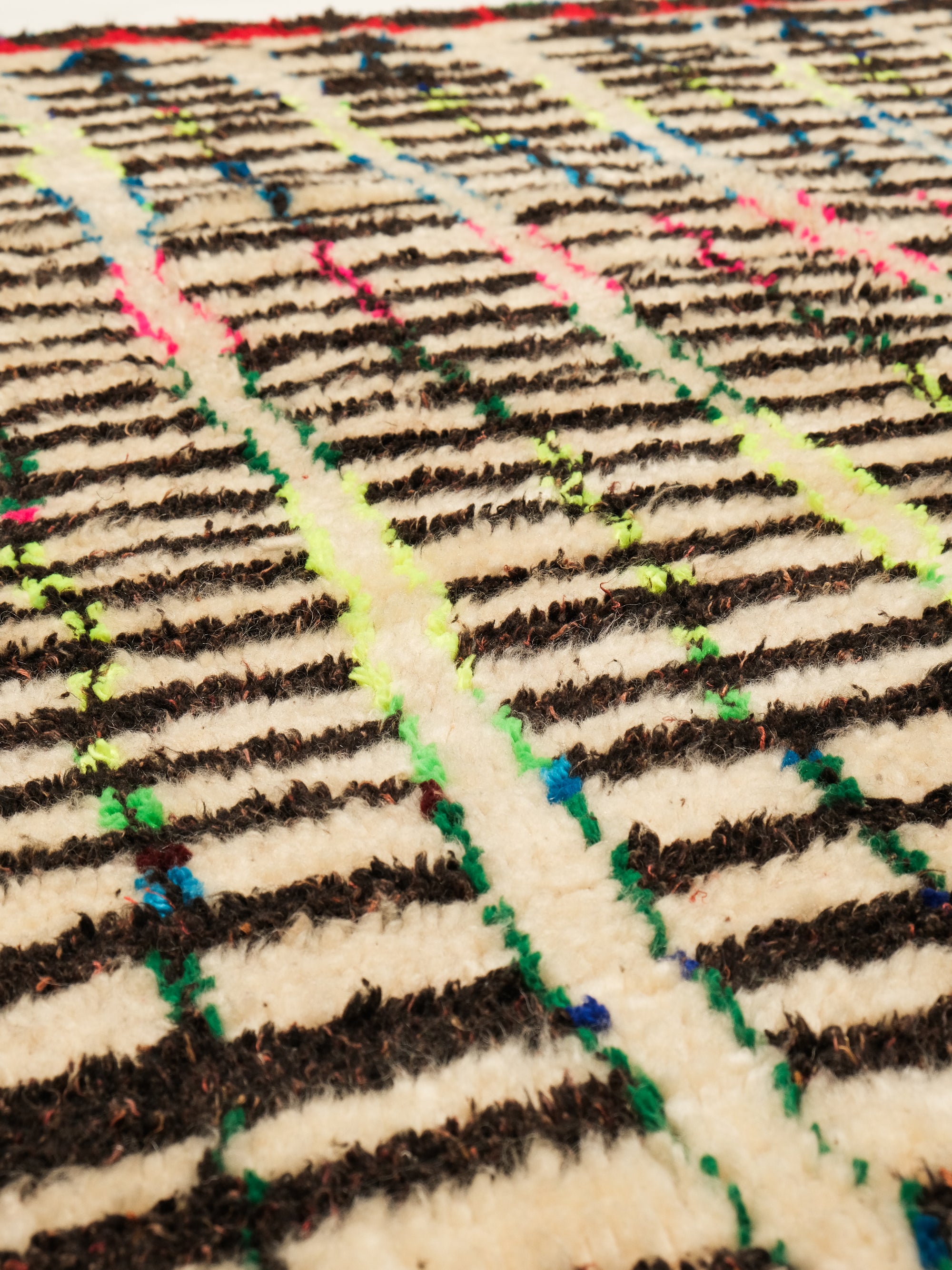 Vintage Moroccan Wool Rug | 175 x 125 cm