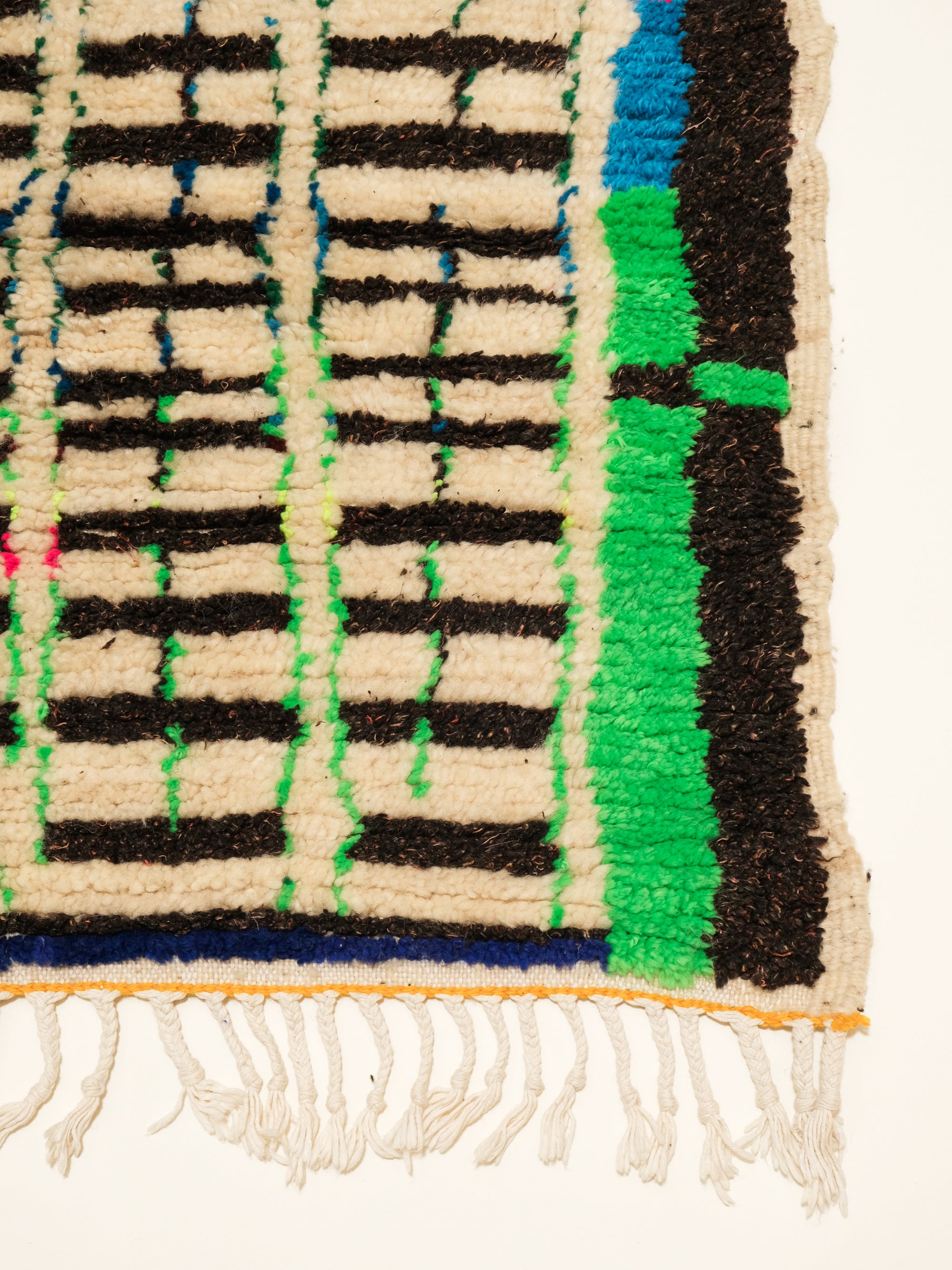 Vintage Moroccan Wool Rug | 175 x 125 cm