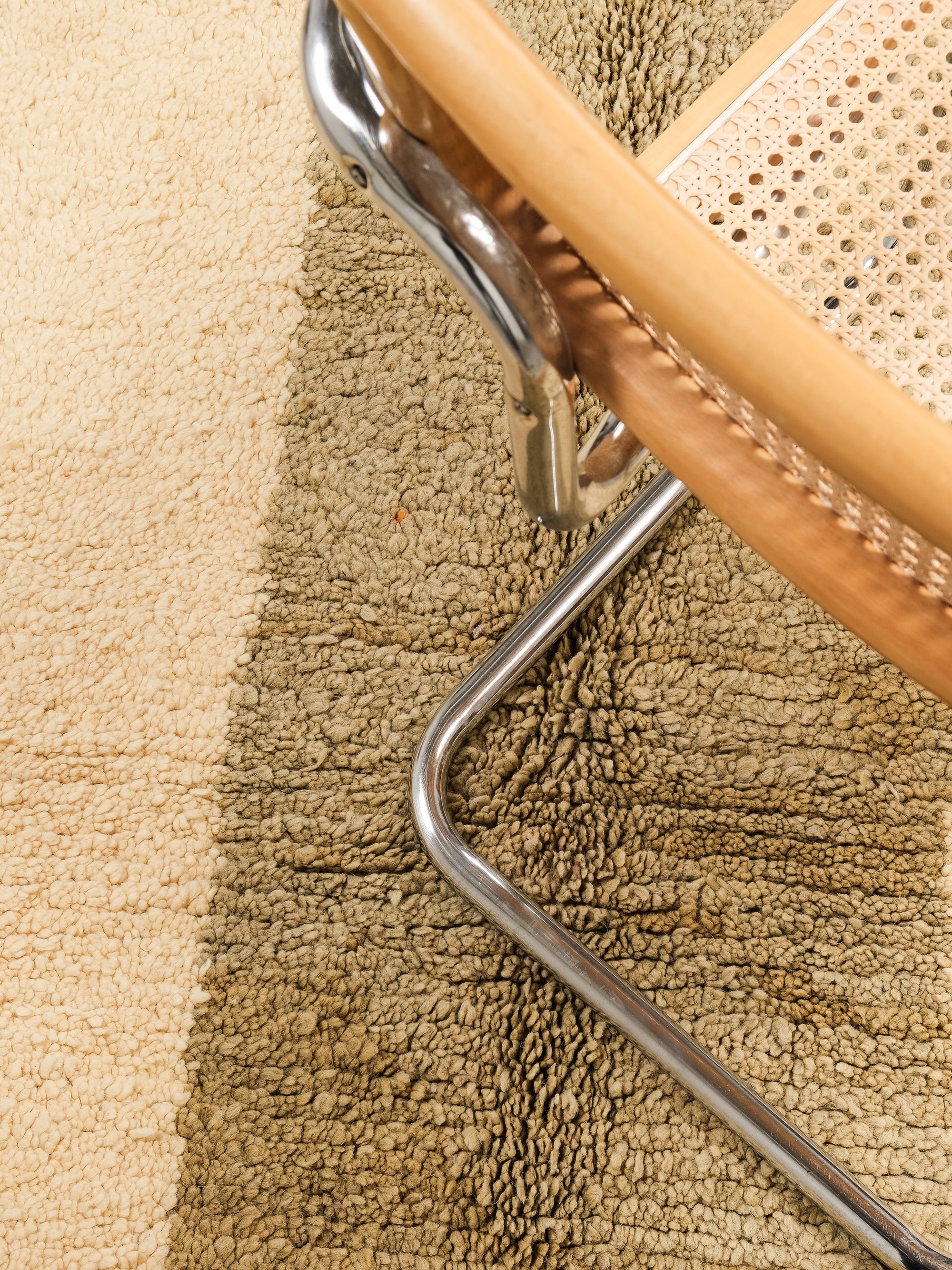 Moroccan Wool Rug | 270 x 207 cm