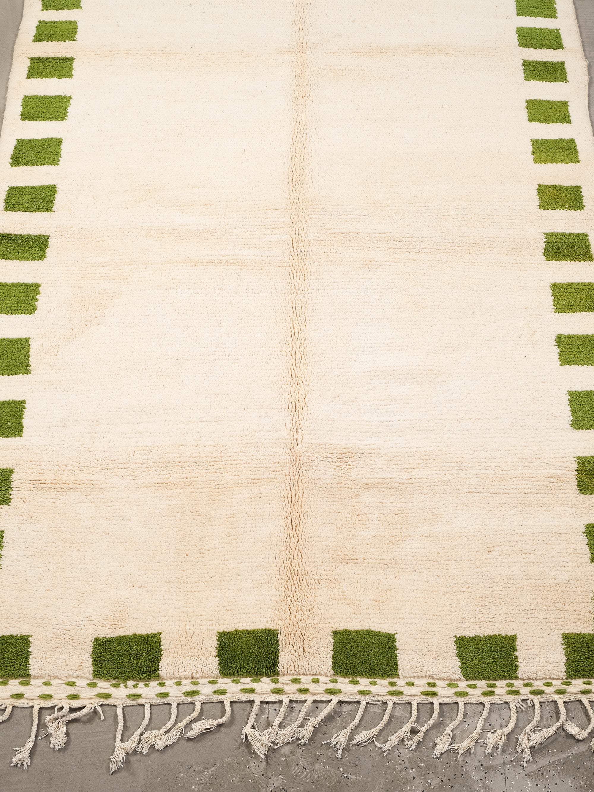 Moroccan Wool Rug | 294 x 205 cm
