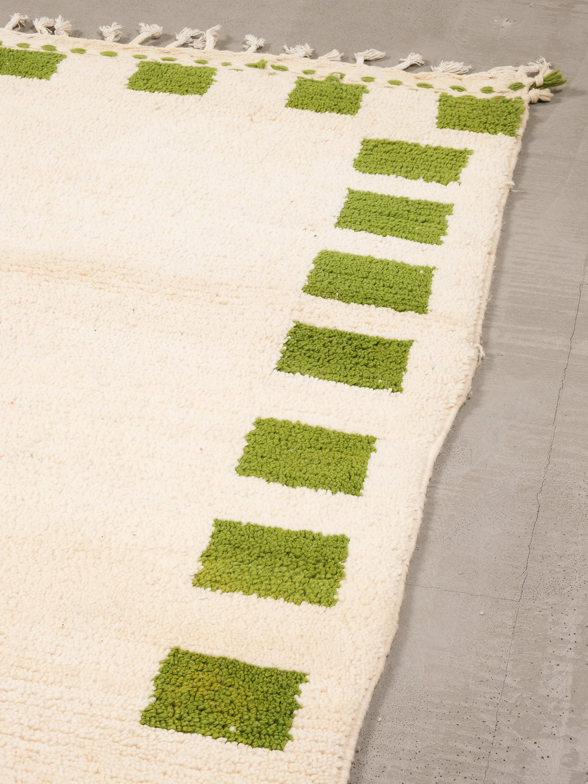 Moroccan Wool Rug | 294 x 205 cm