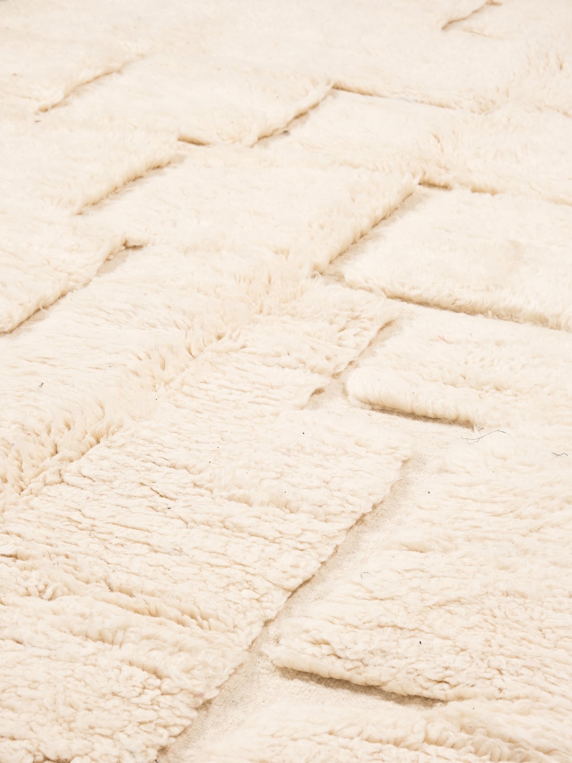 Moroccan Wool Rug | 243 x 142 cm