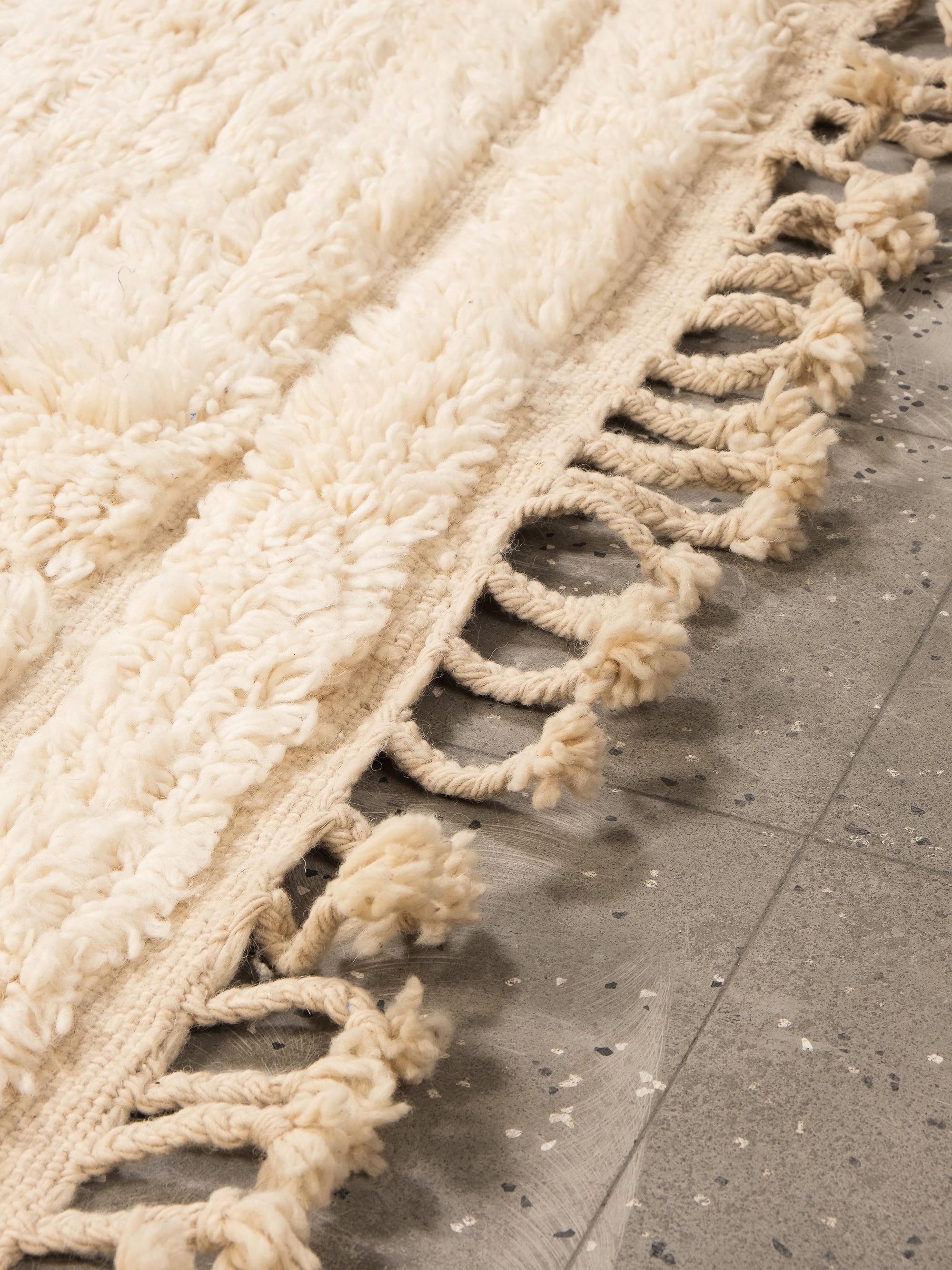Moroccan Wool Rug | 303 x 224 cm
