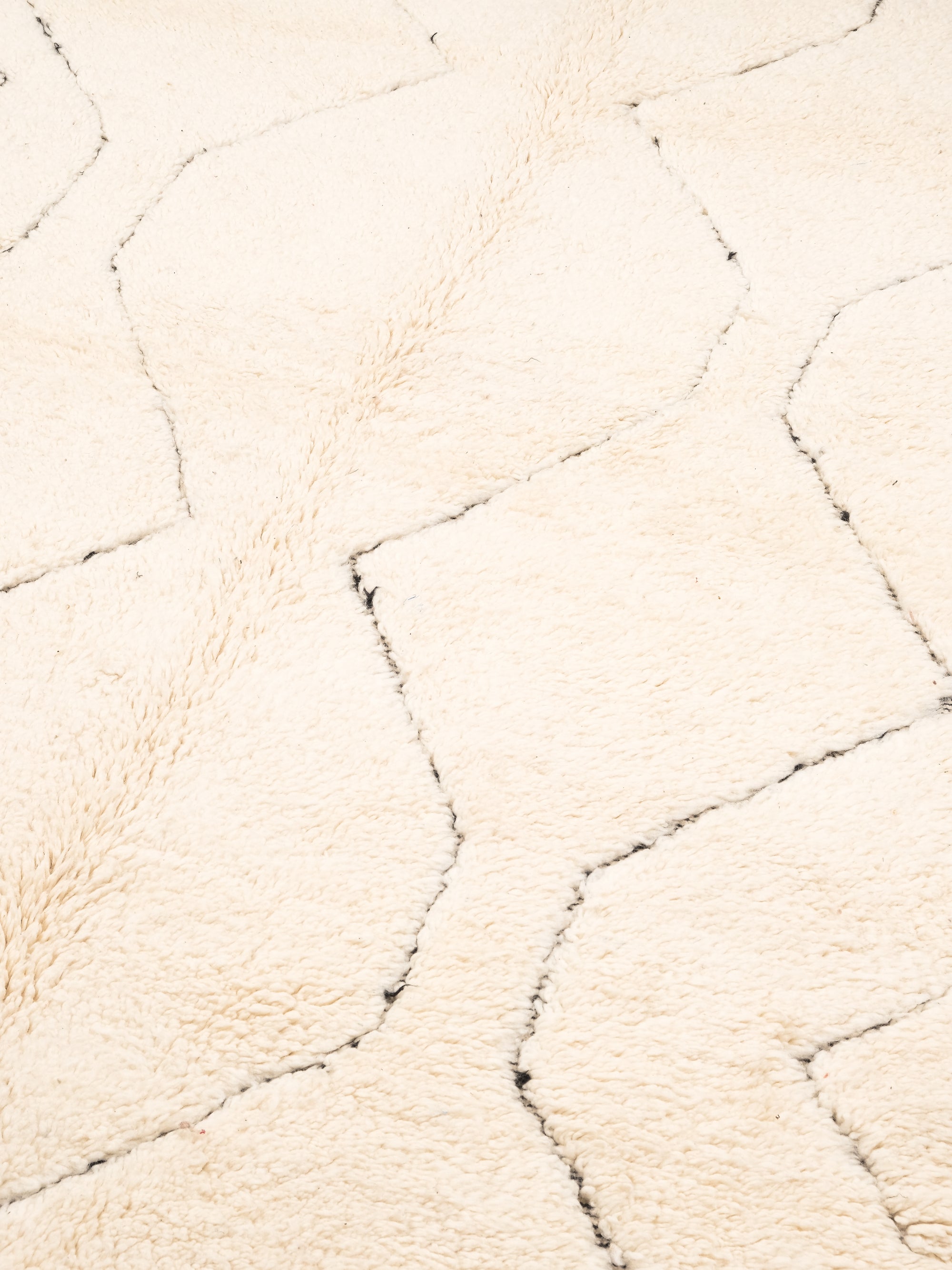 Moroccan Wool Rug | 244 x 155 cm