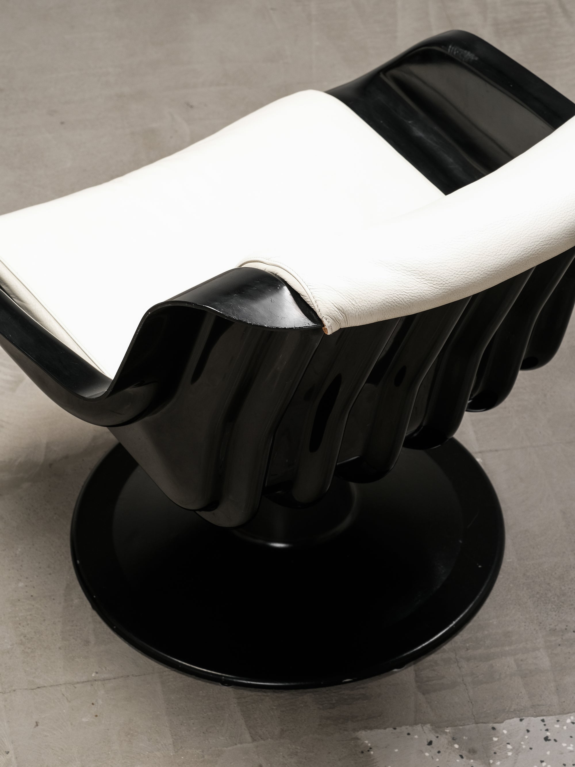 Pair of Swivel 3814-1KF Lounge Chairs by Yrjö Kukkapuro, Haimi, Finland, 1960s