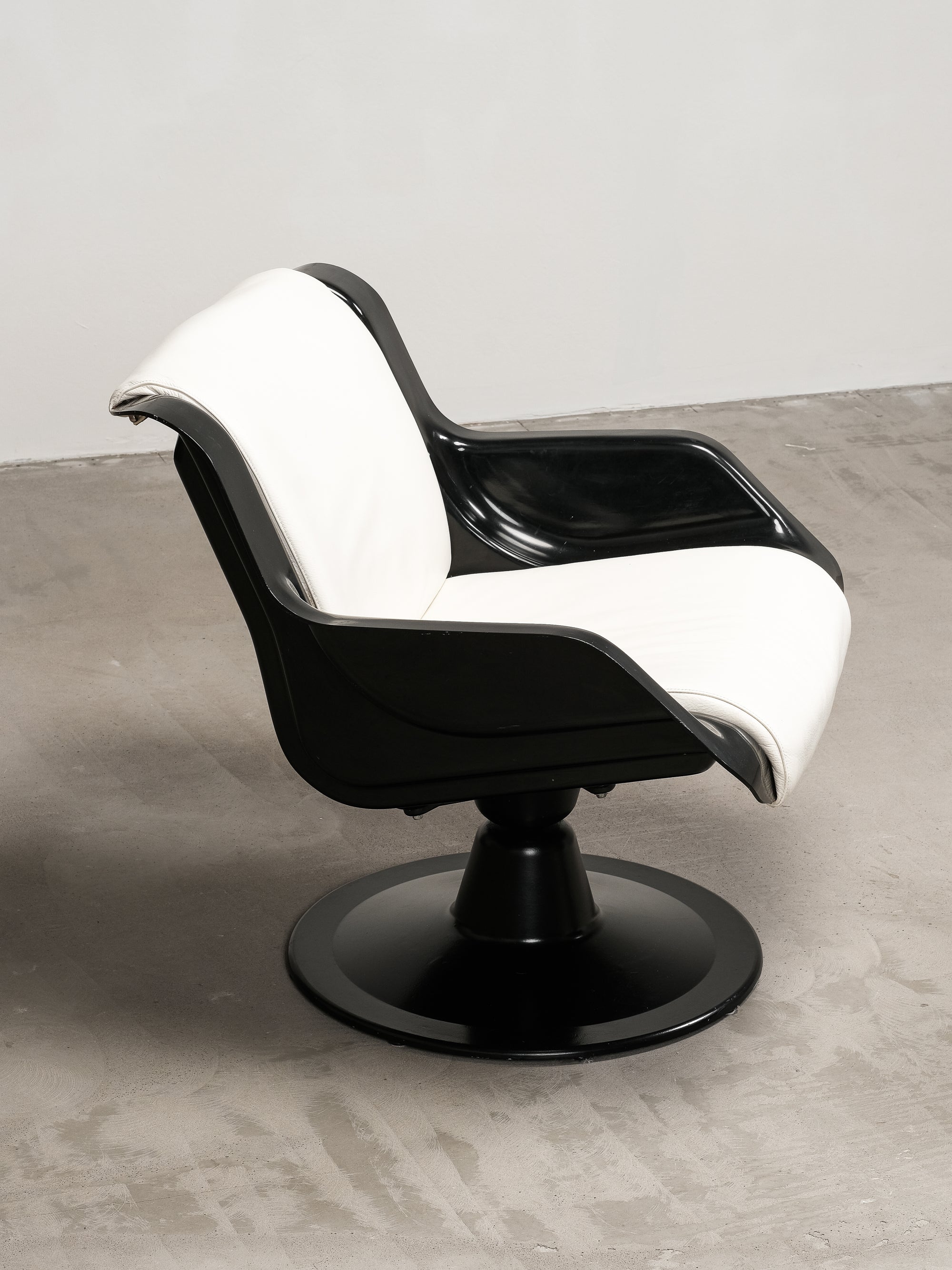 Pair of Swivel 3814-1KF Lounge Chairs by Yrjö Kukkapuro, Haimi, Finland, 1960s