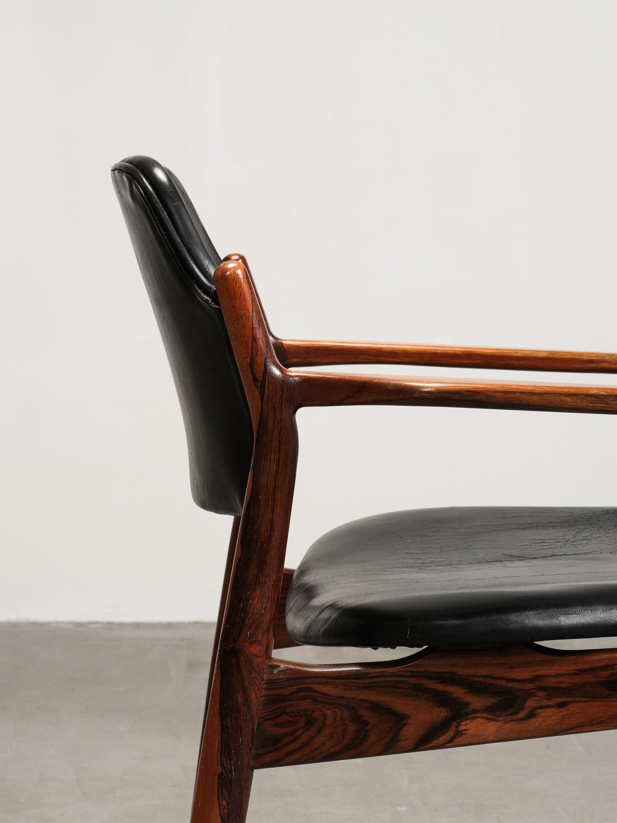 Model 62A Armchair in Black Leather and Rosewood by Arne Vodder, Denmark, 1960s