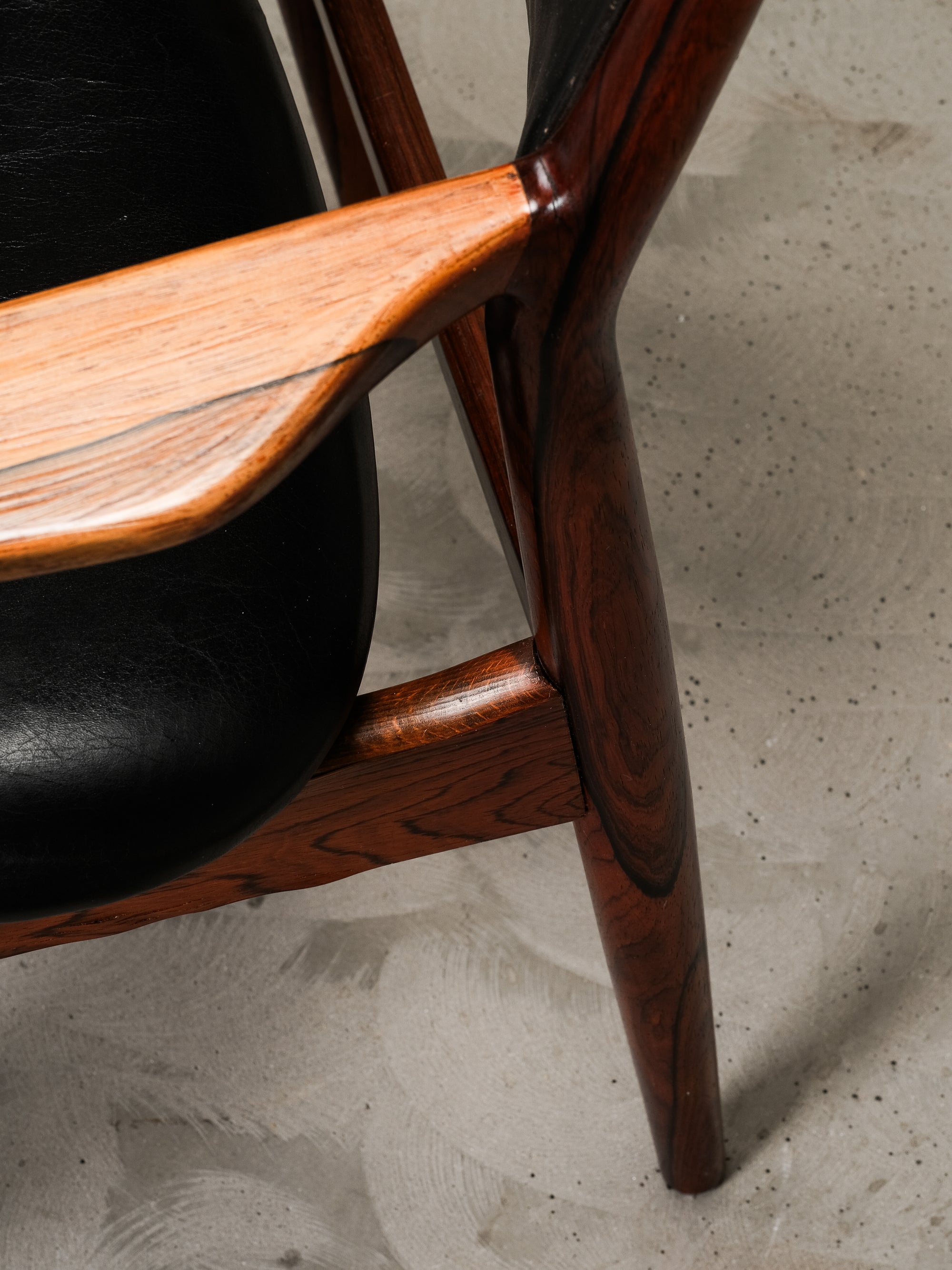 Model 62A Armchair in Black Leather and Rosewood by Arne Vodder, Denmark, 1960s