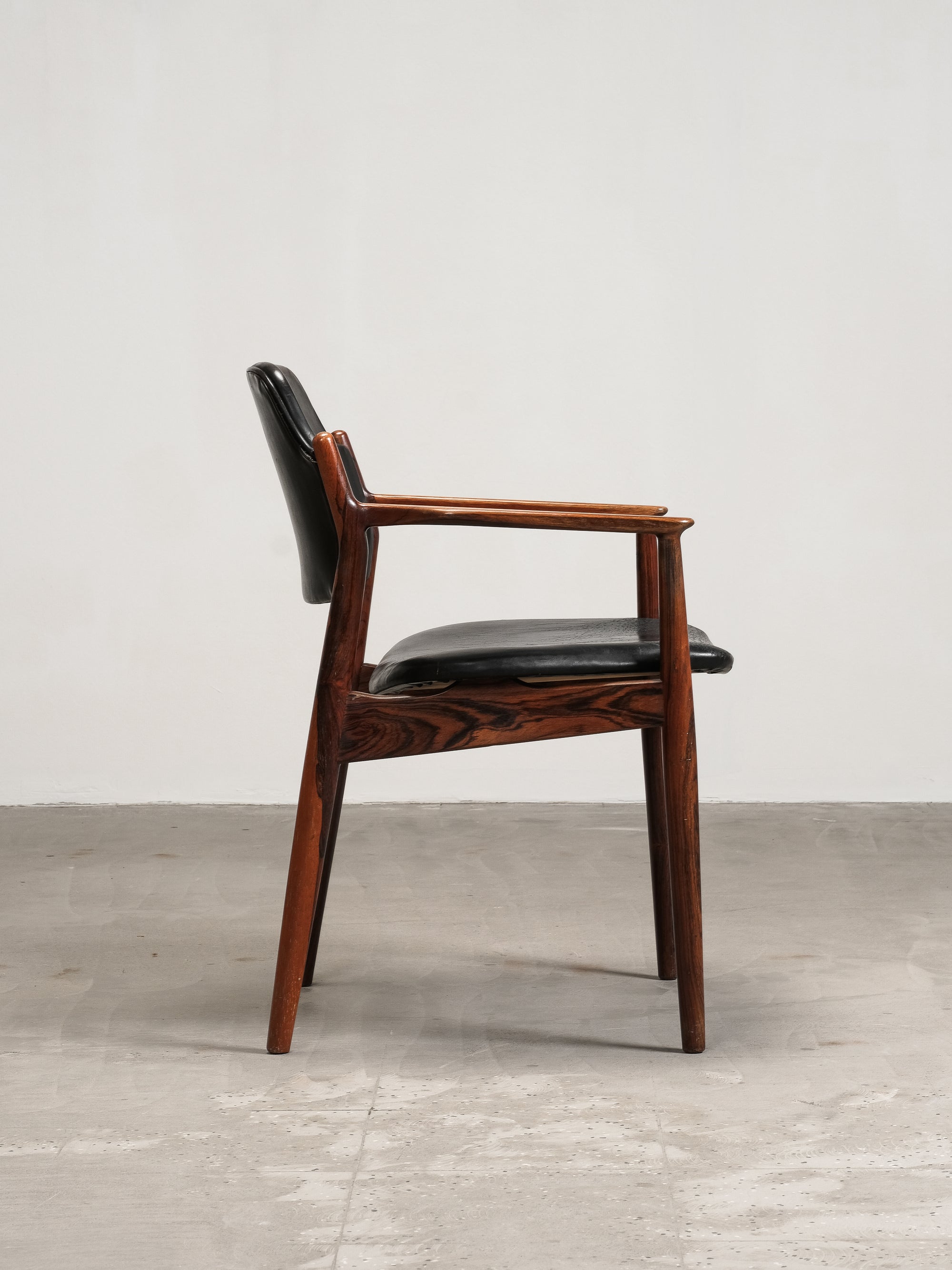 Model 62A Armchair in Black Leather and Rosewood by Arne Vodder, Denmark, 1960s