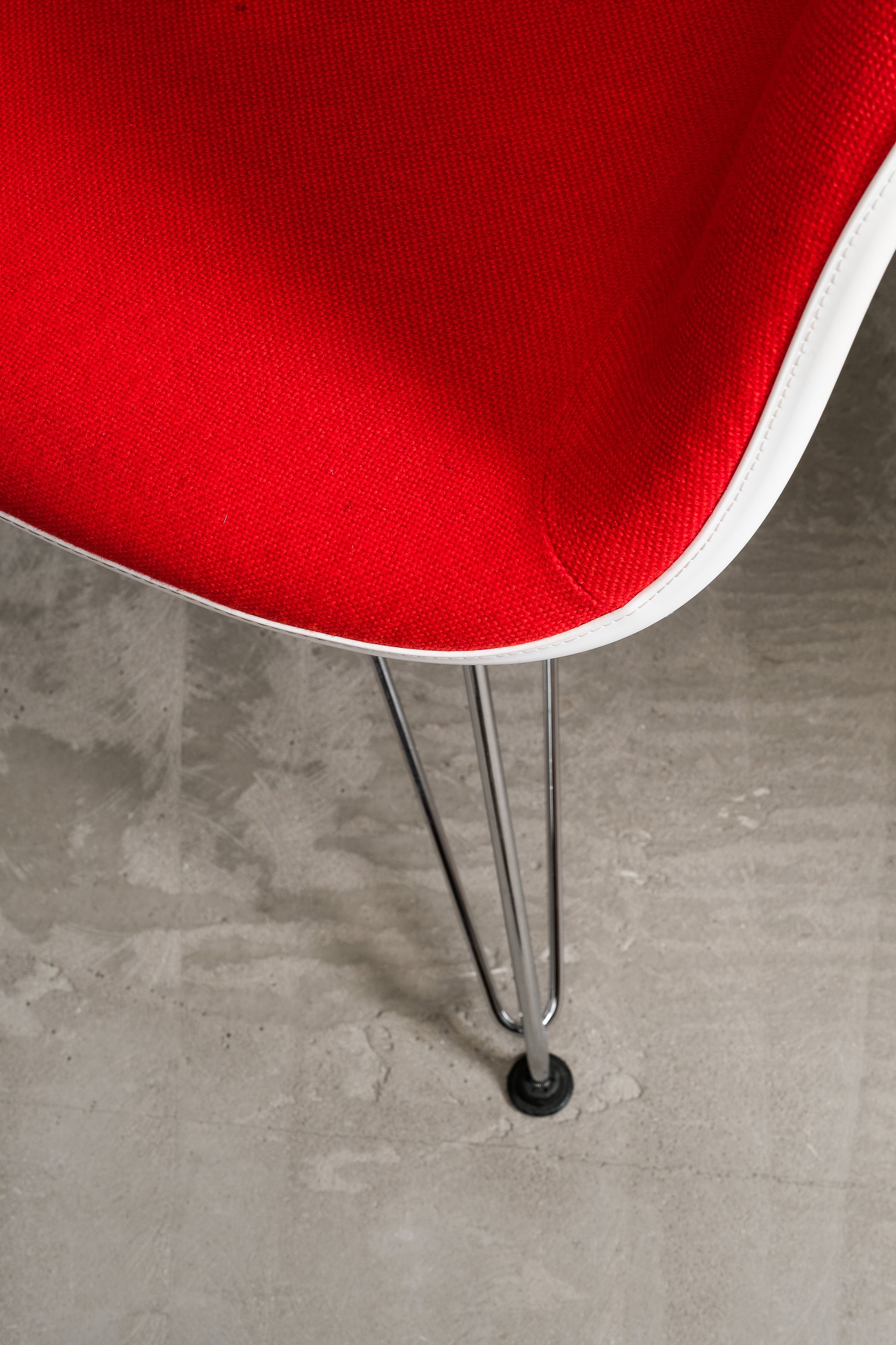 Charles & Ray Eames ‘DAR’ Plastic Armchairs, Vitra