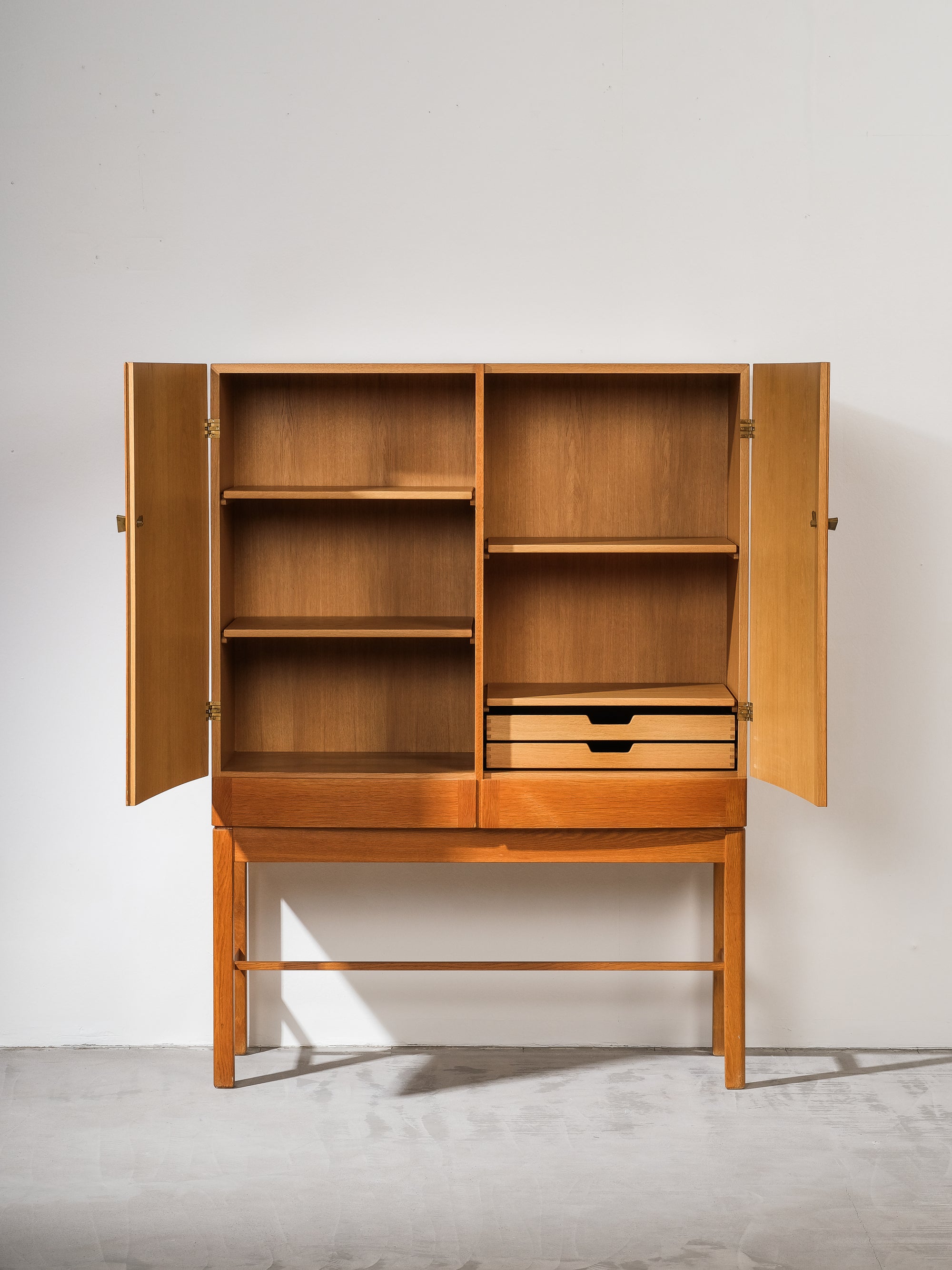 Oak Cabinet by Gunnar Myrstrand for Källemo, Sweden, 1960s