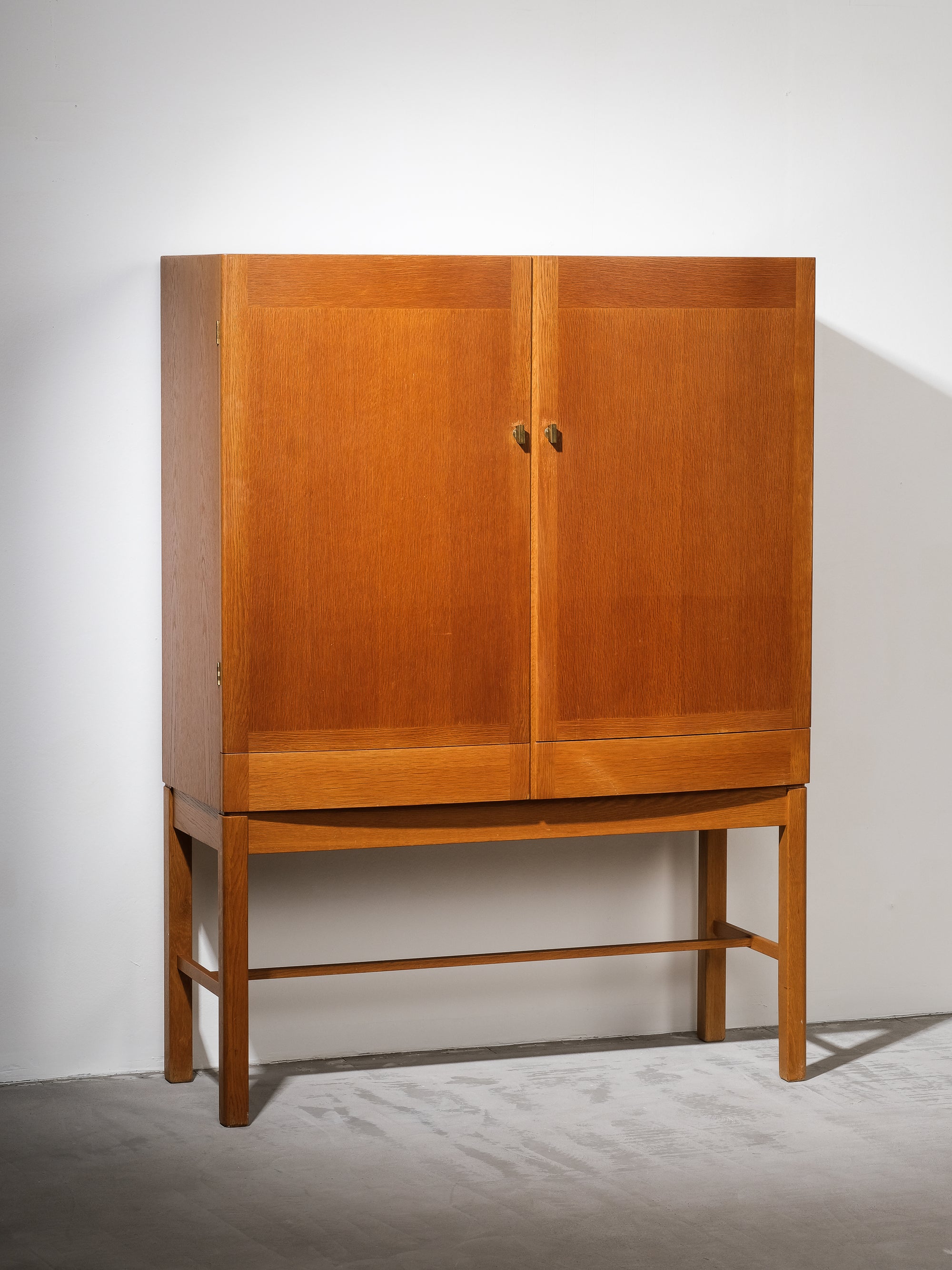 Oak Cabinet by Gunnar Myrstrand for Källemo, Sweden, 1960s