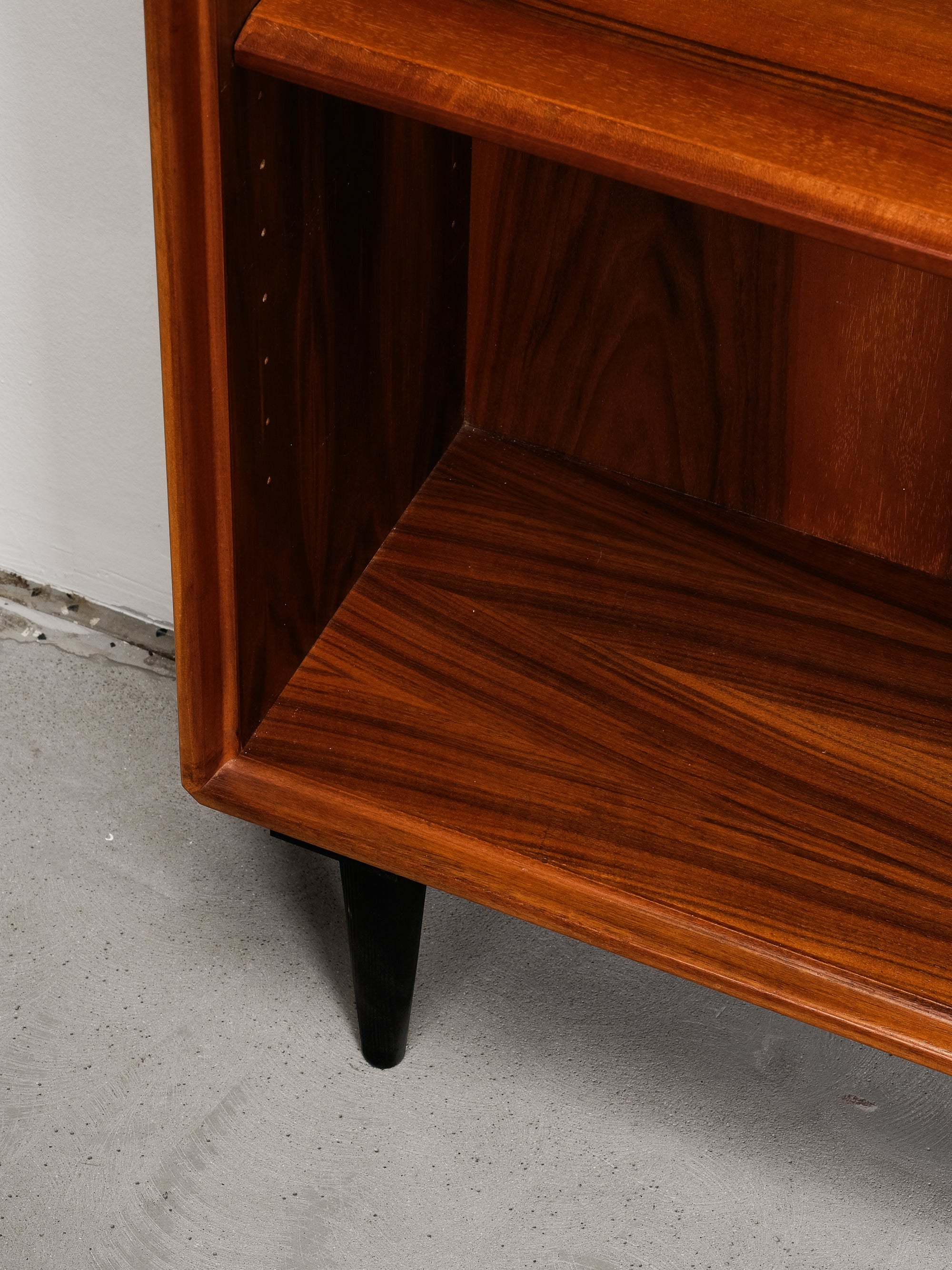 Freestanding Mid-Century Walnut Bookcase, Sweden, 1960s