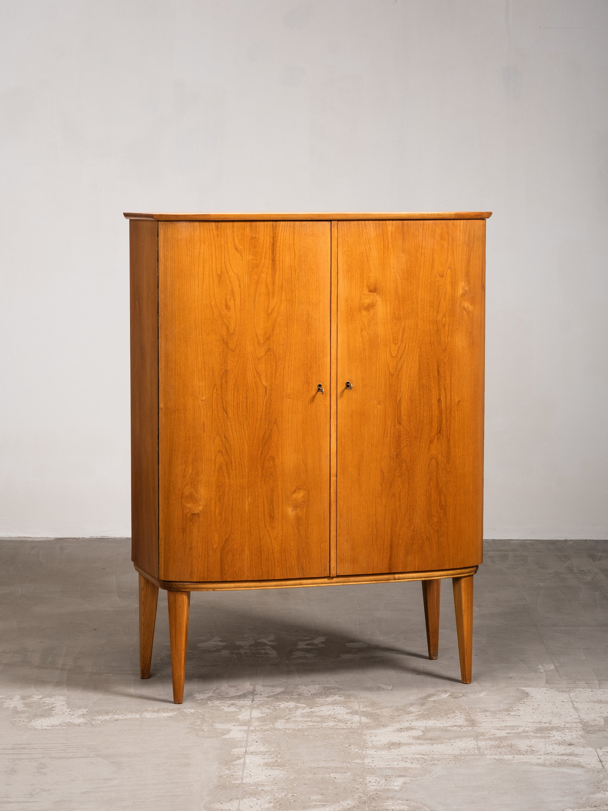 Finnish Curved Chest Cabinet in Elm, 1950s
