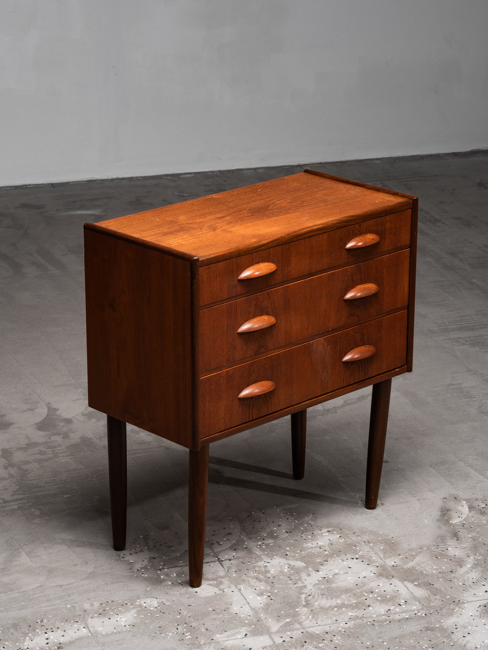 Mid-Century Scandinavian Teak Chest of Drawers, 1960s