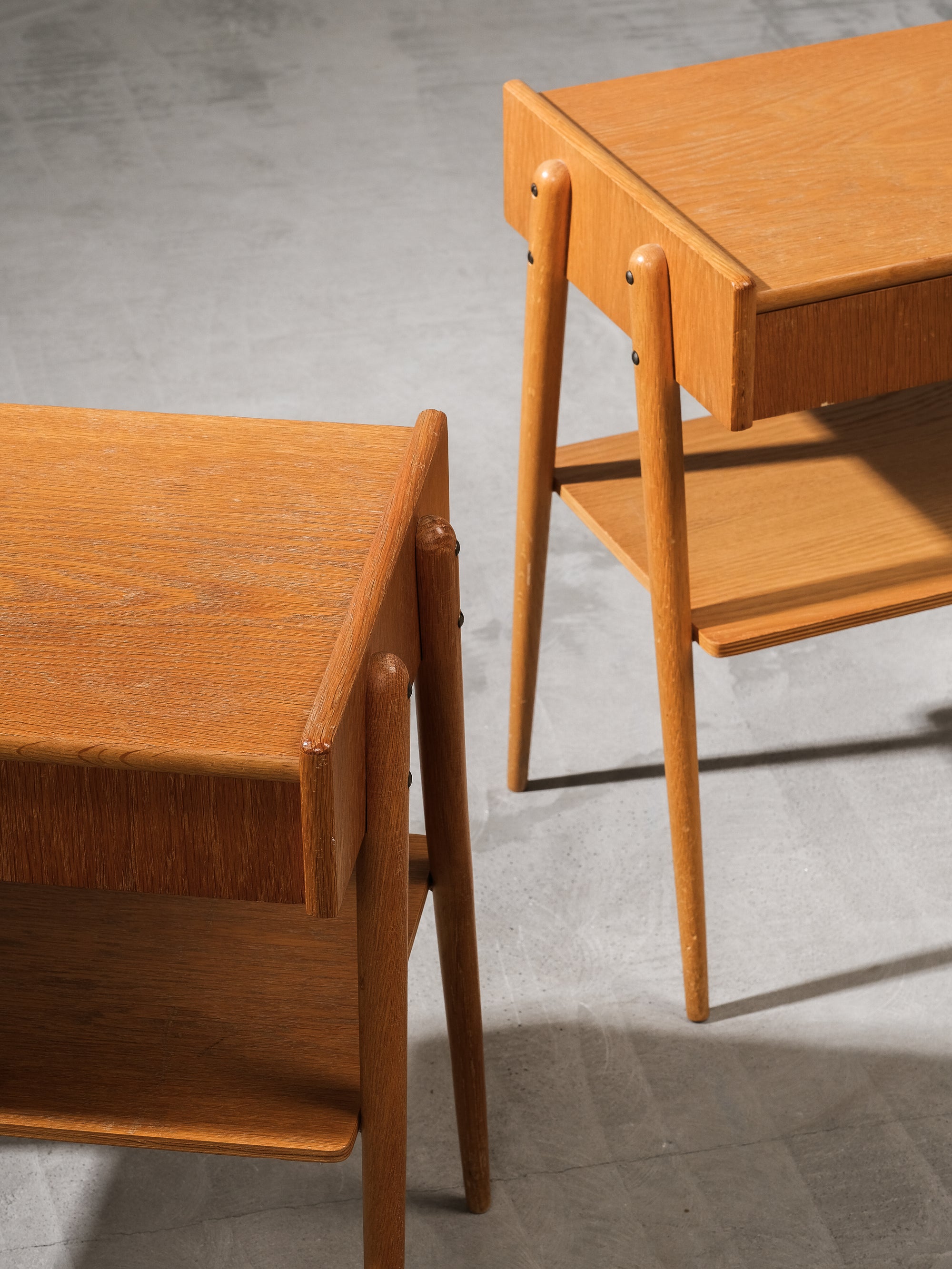 Oak Nightstands from AB Carlström & Co, Sweden, 1950s, Set of 2
