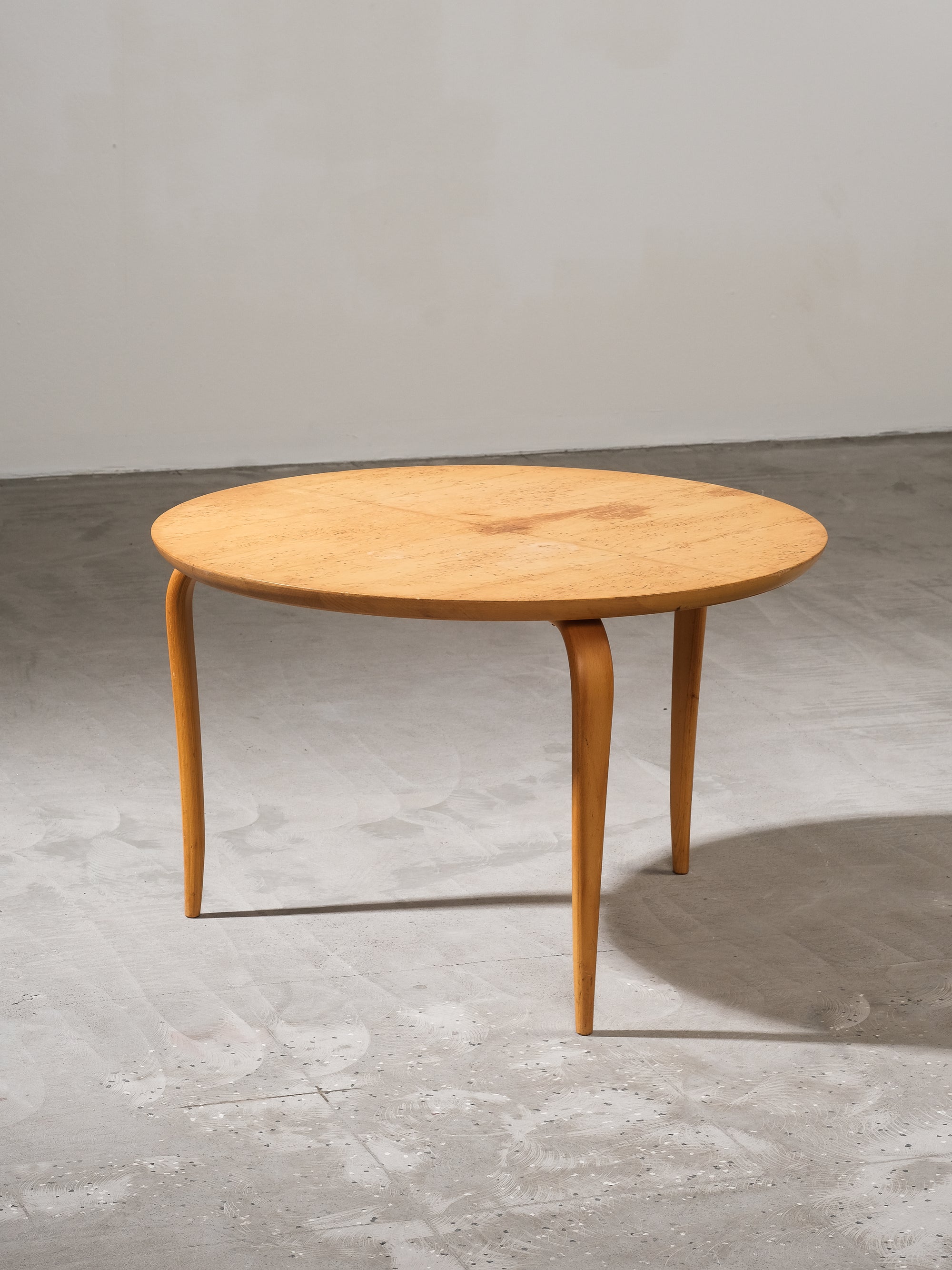 “Annika” Coffee Table in Masur Birch by Bruno Mathsson for Dux, Sweden