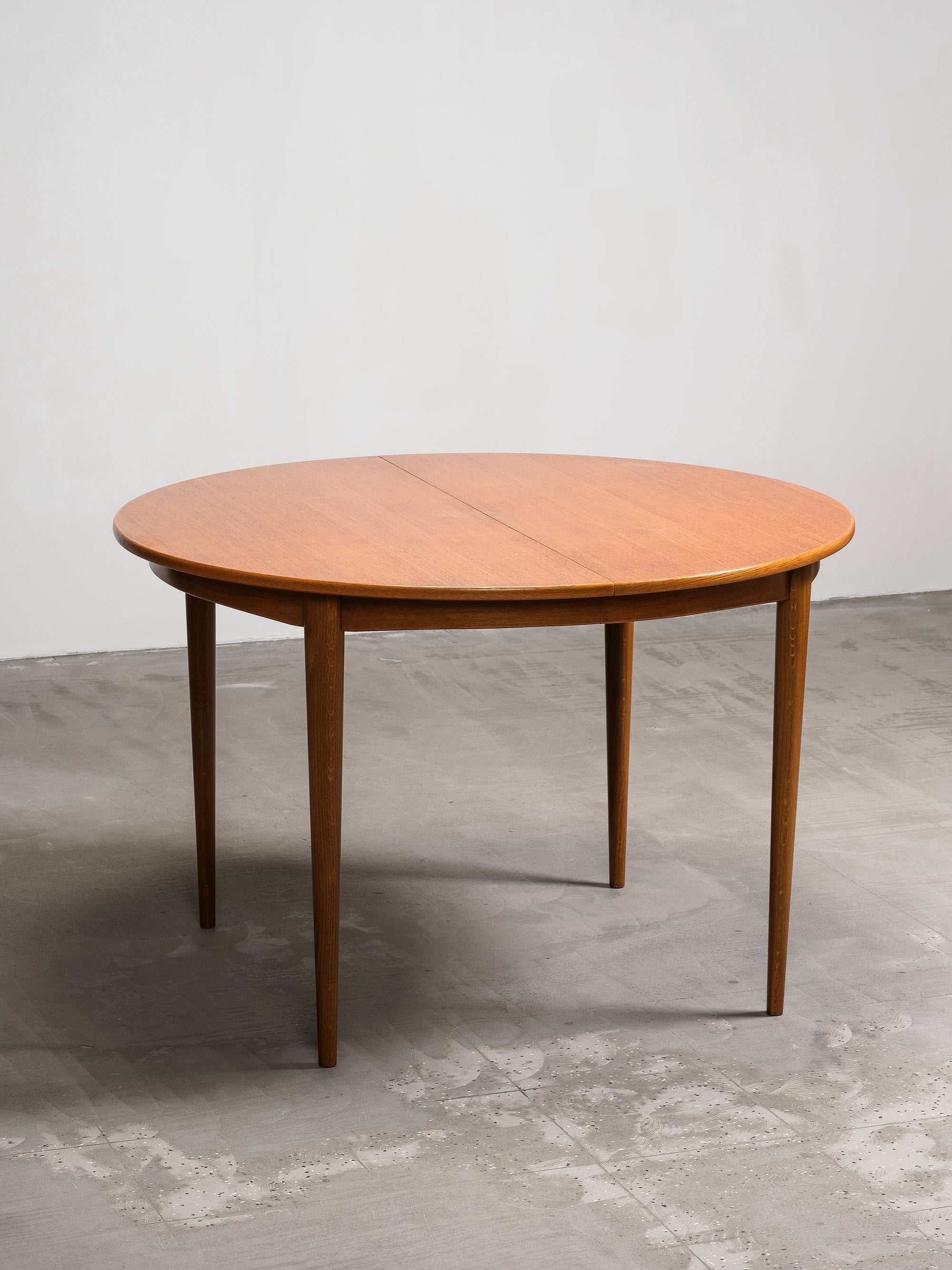 Round Teak & Oak Extendable Dining Table, Sweden, 1960s