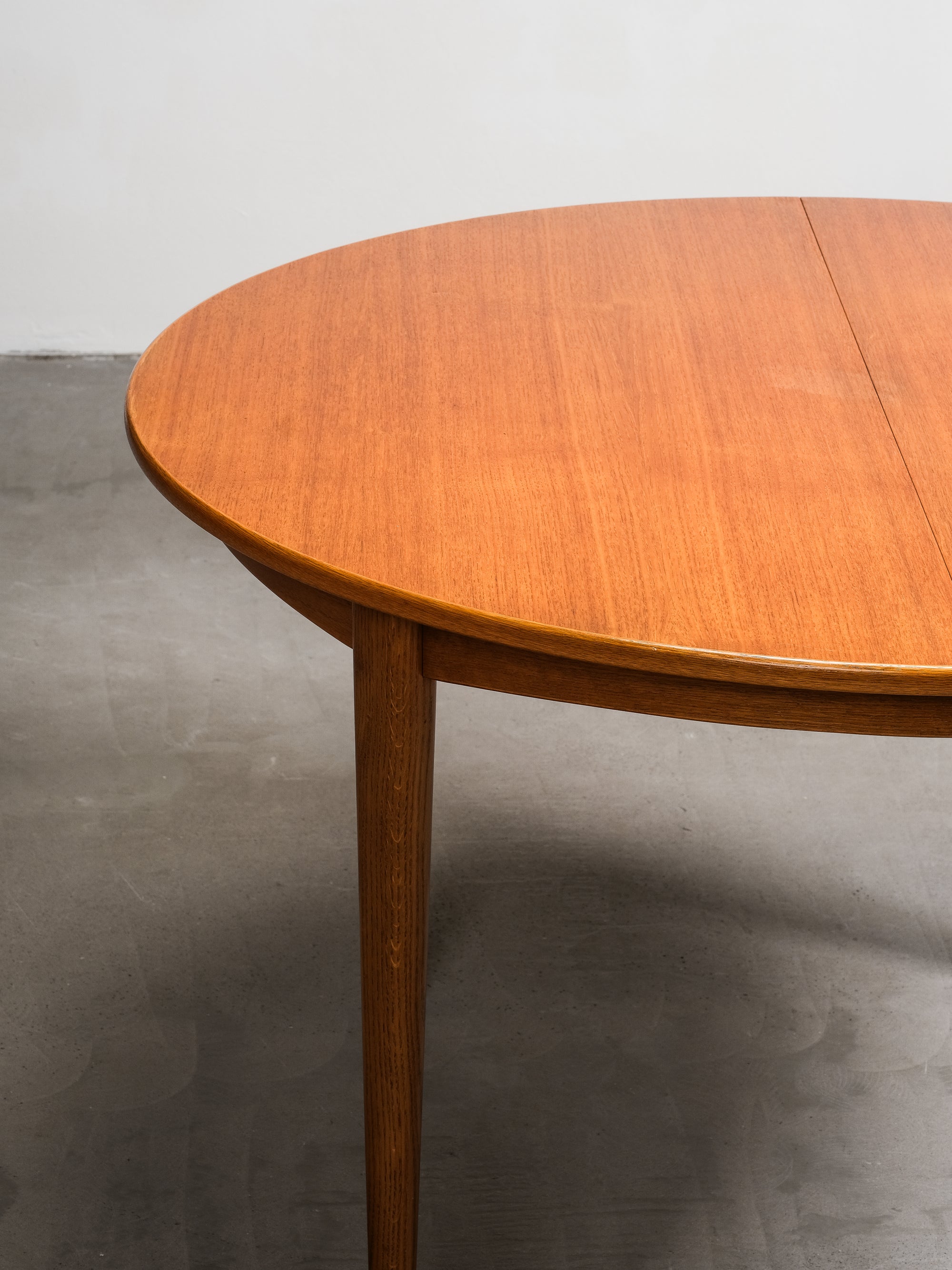 Round Teak & Oak Extendable Dining Table, Sweden, 1960s