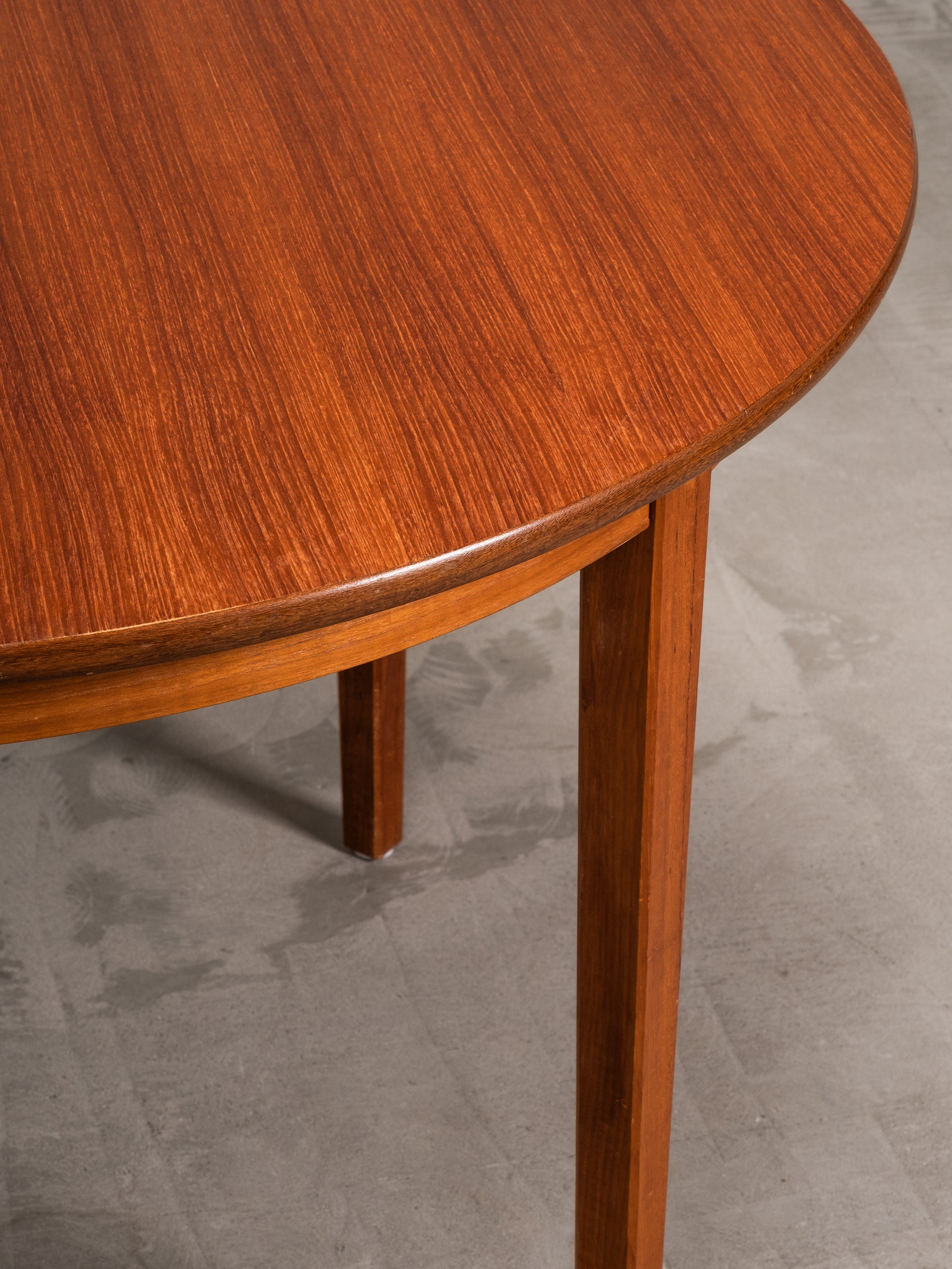 Round Extendable Teak Dining Table, Sweden, 1960s