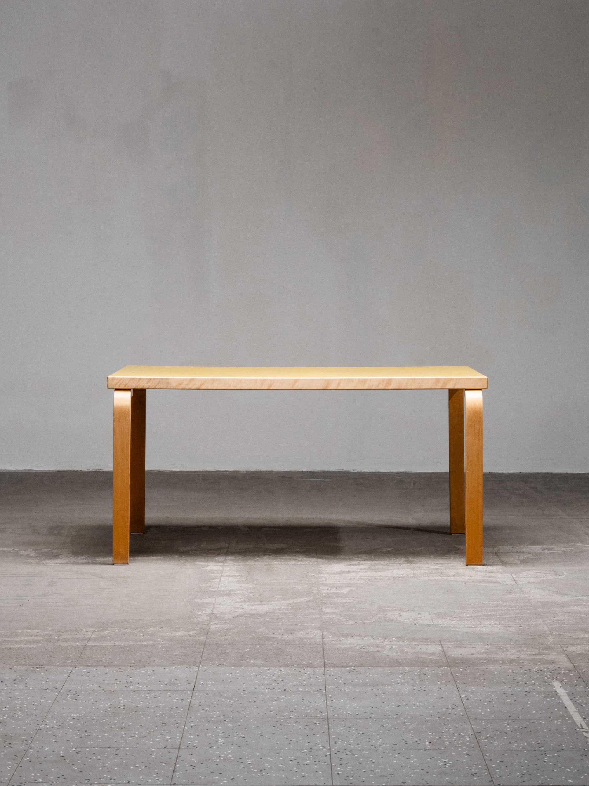 Mid-Century Model 82 Table with Yellow Linoleum by Alvar Aalto, Artek, Finland