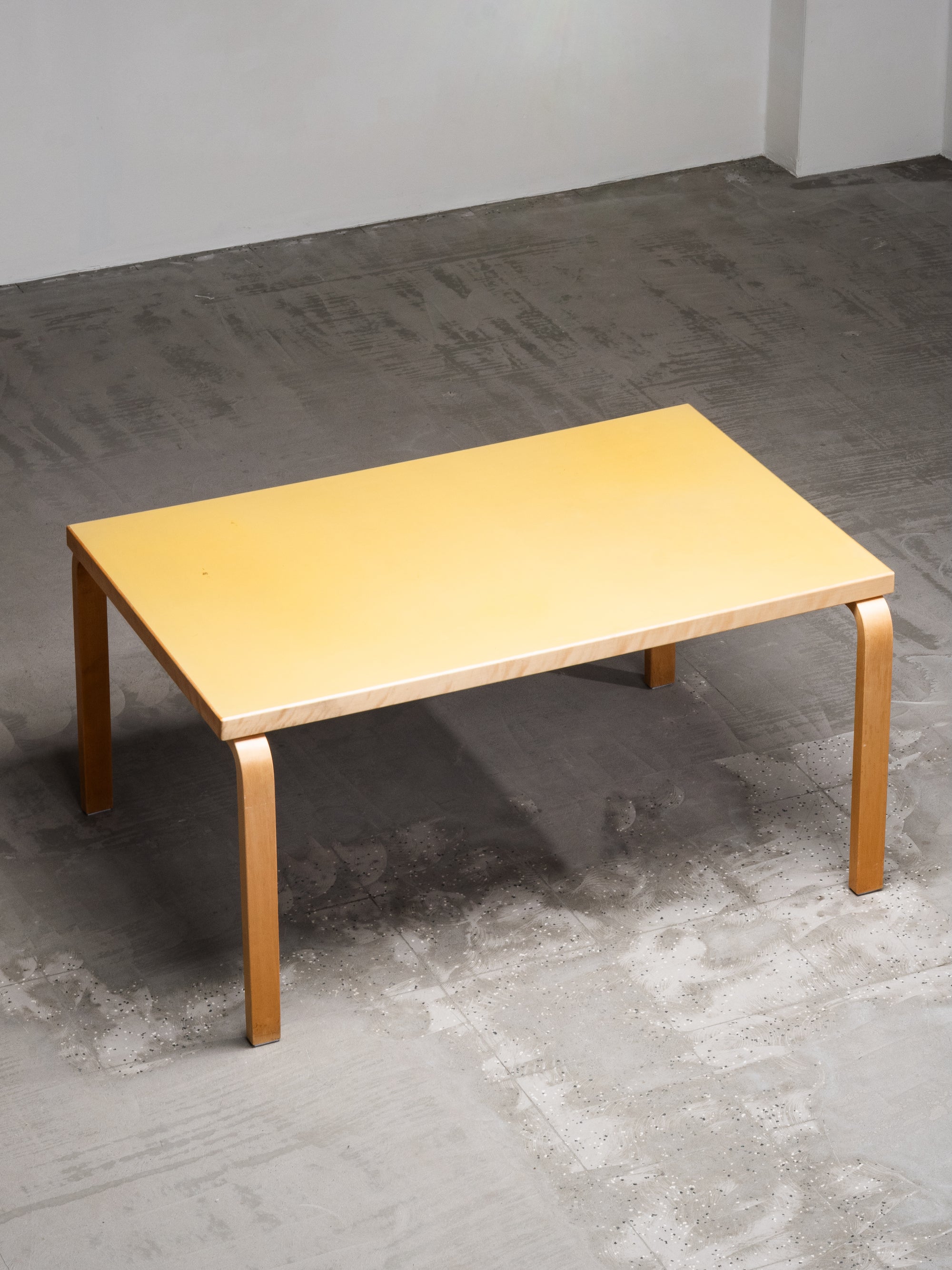 Mid-Century Model 82 Table with Yellow Linoleum by Alvar Aalto, Artek, Finland