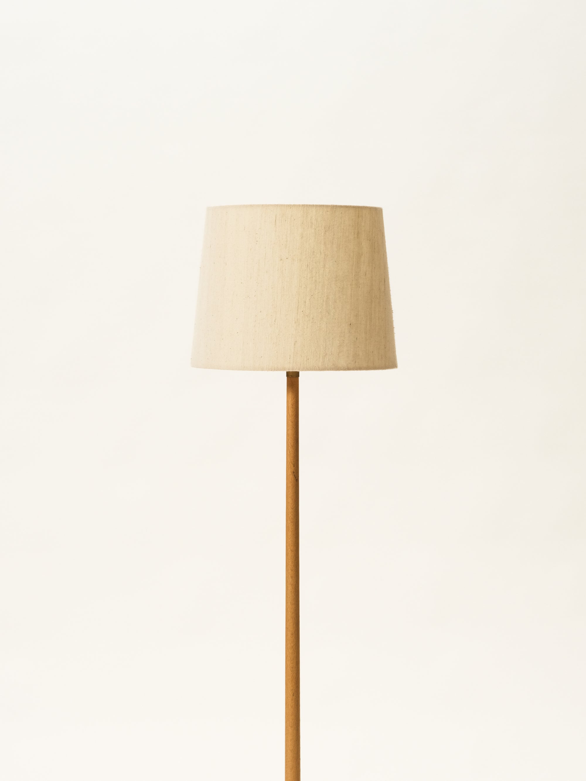 Oak Floor Lamp by Uno &amp; Östen Kristiansson for Luxus, Sweden, 1960s