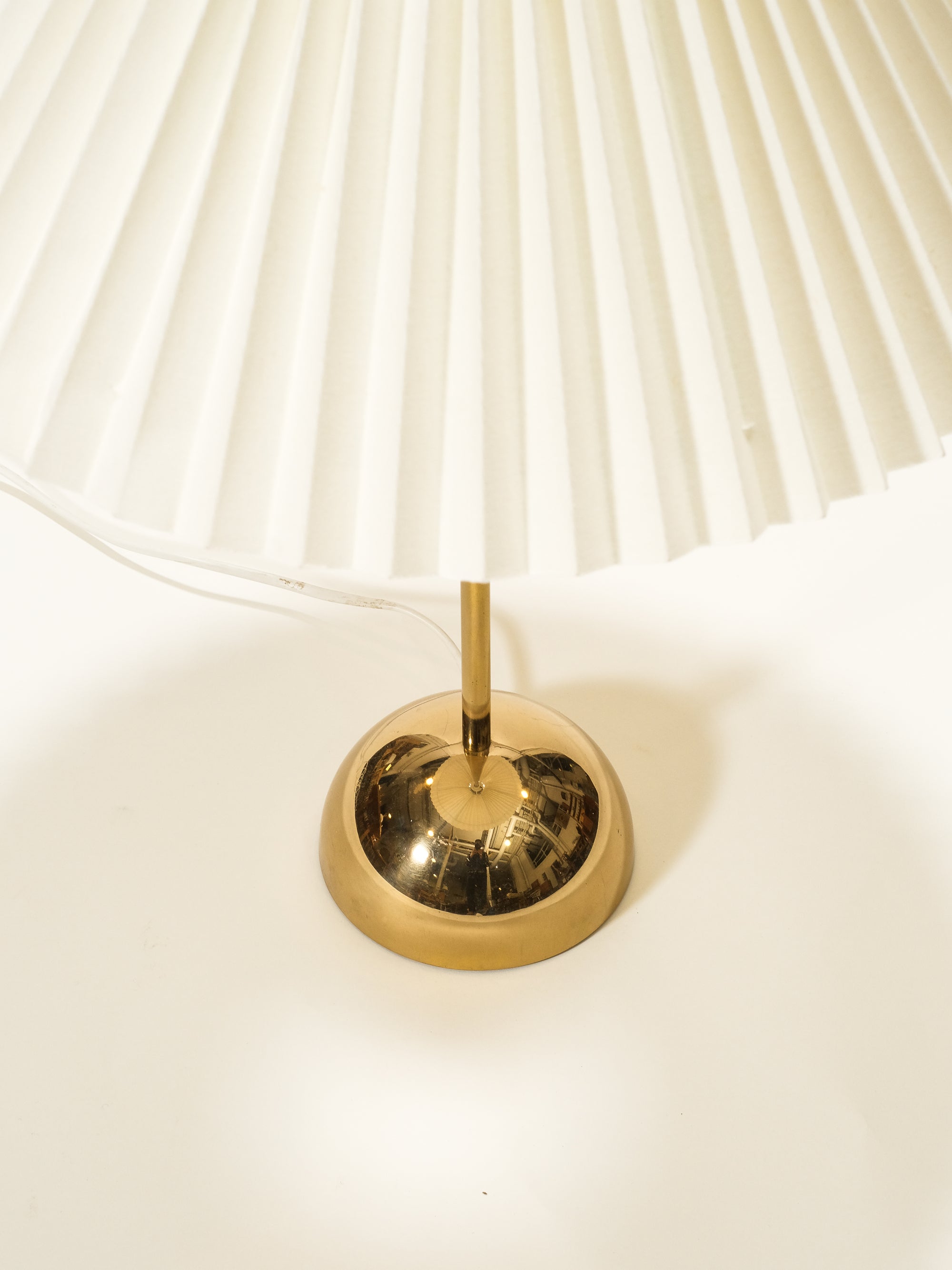 Mid-Century &#39;B-04&#39; Brass Table Lamp by Bergboms, Sweden