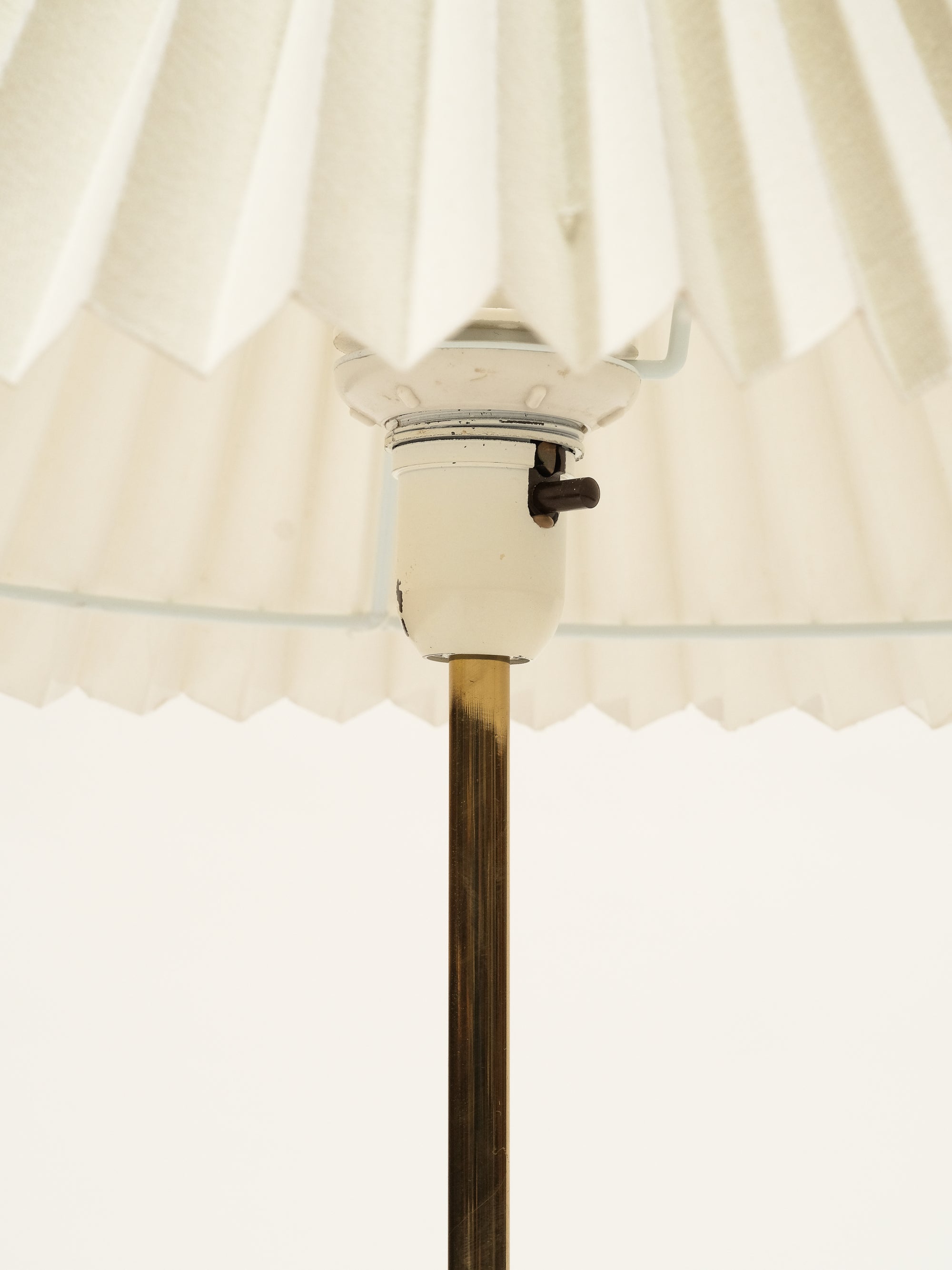 Mid-Century &#39;B-04&#39; Brass Table Lamp by Bergboms, Sweden