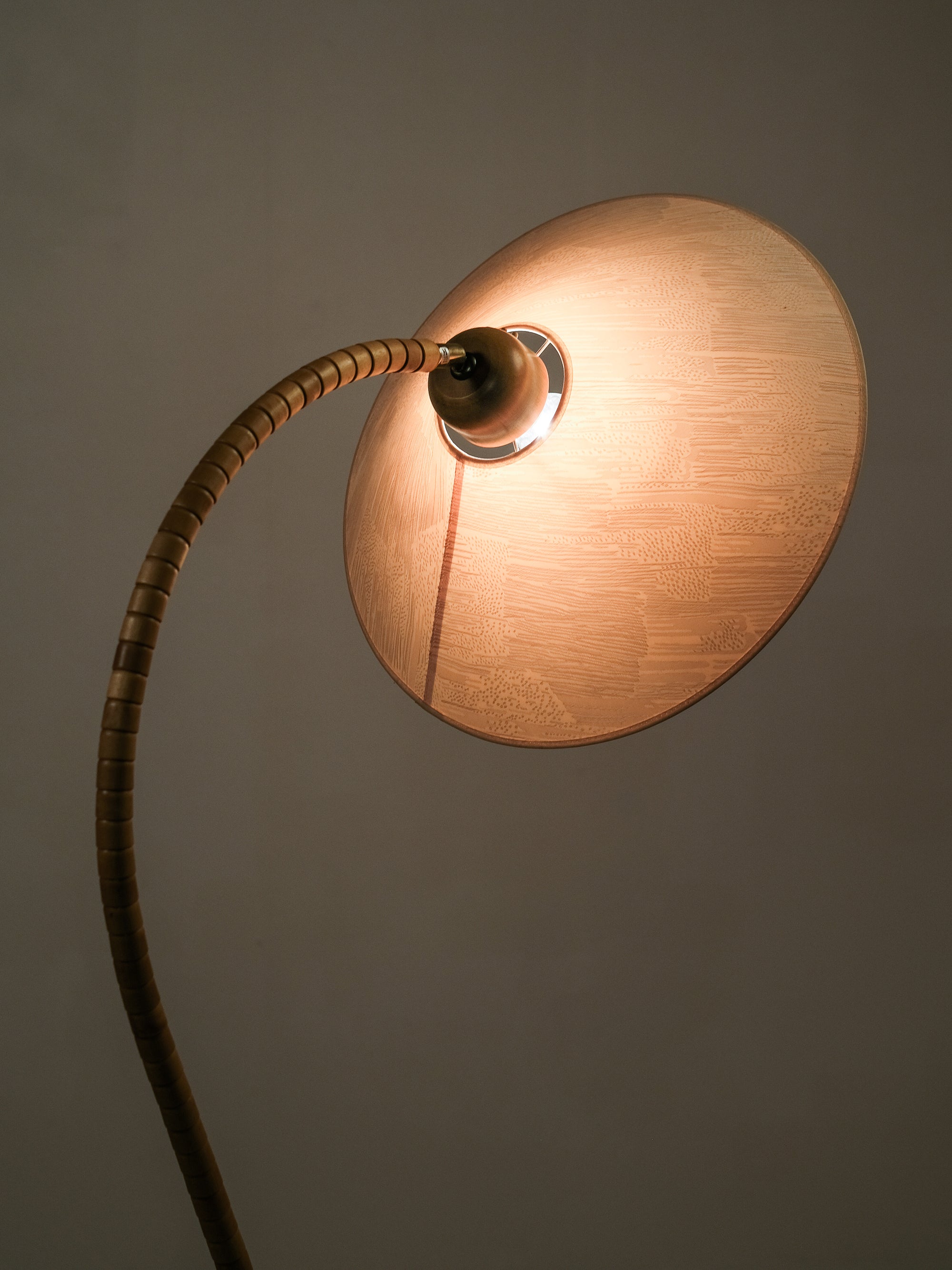 Sculptural Floor Lamp in Birch Wood and Brass by Markslöjd, Sweden, 1970s