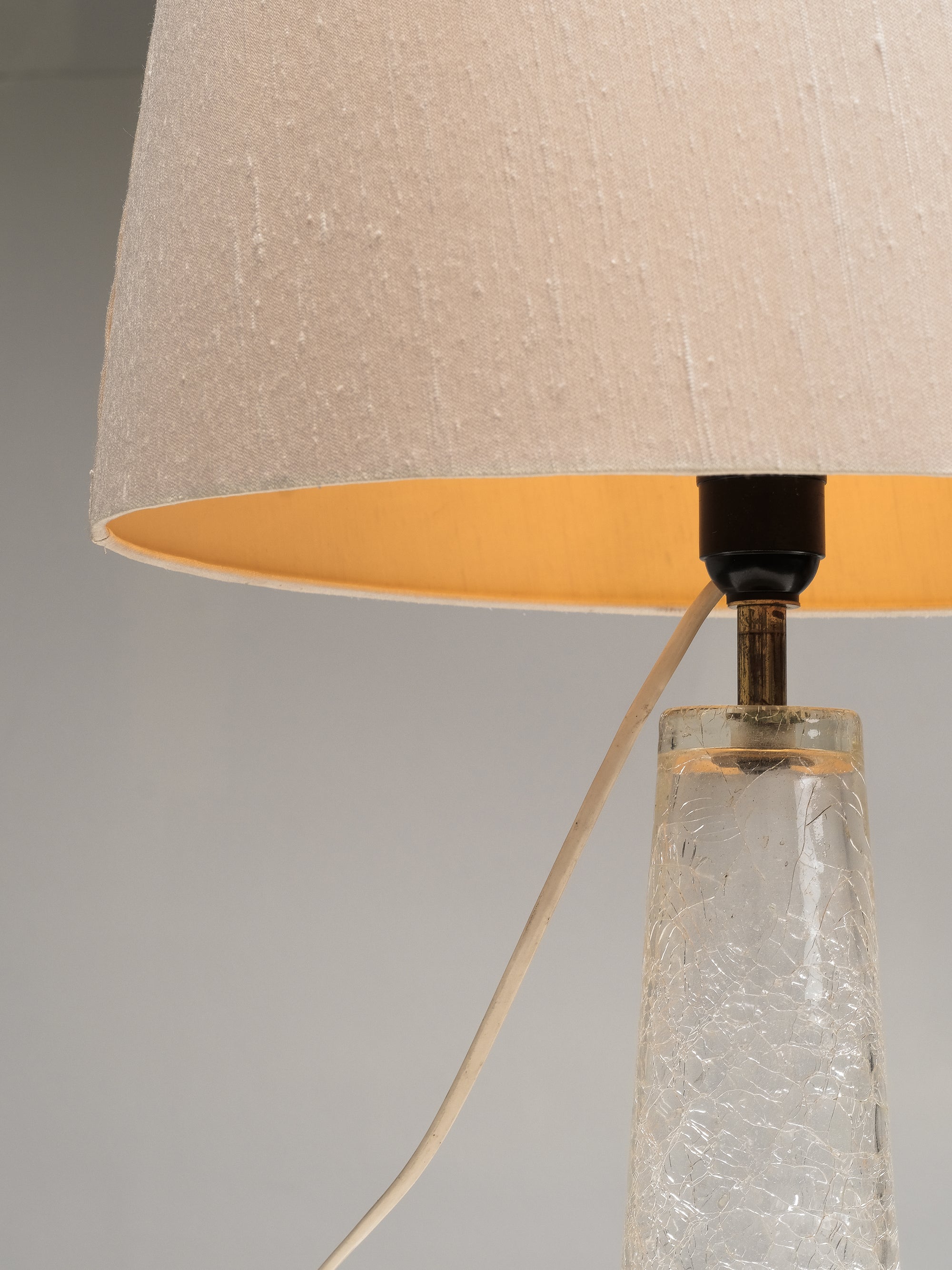 Mid-Century Modern Crackle Glass &amp; Brass Table Lamp by Stockmann, Finland, 1960s