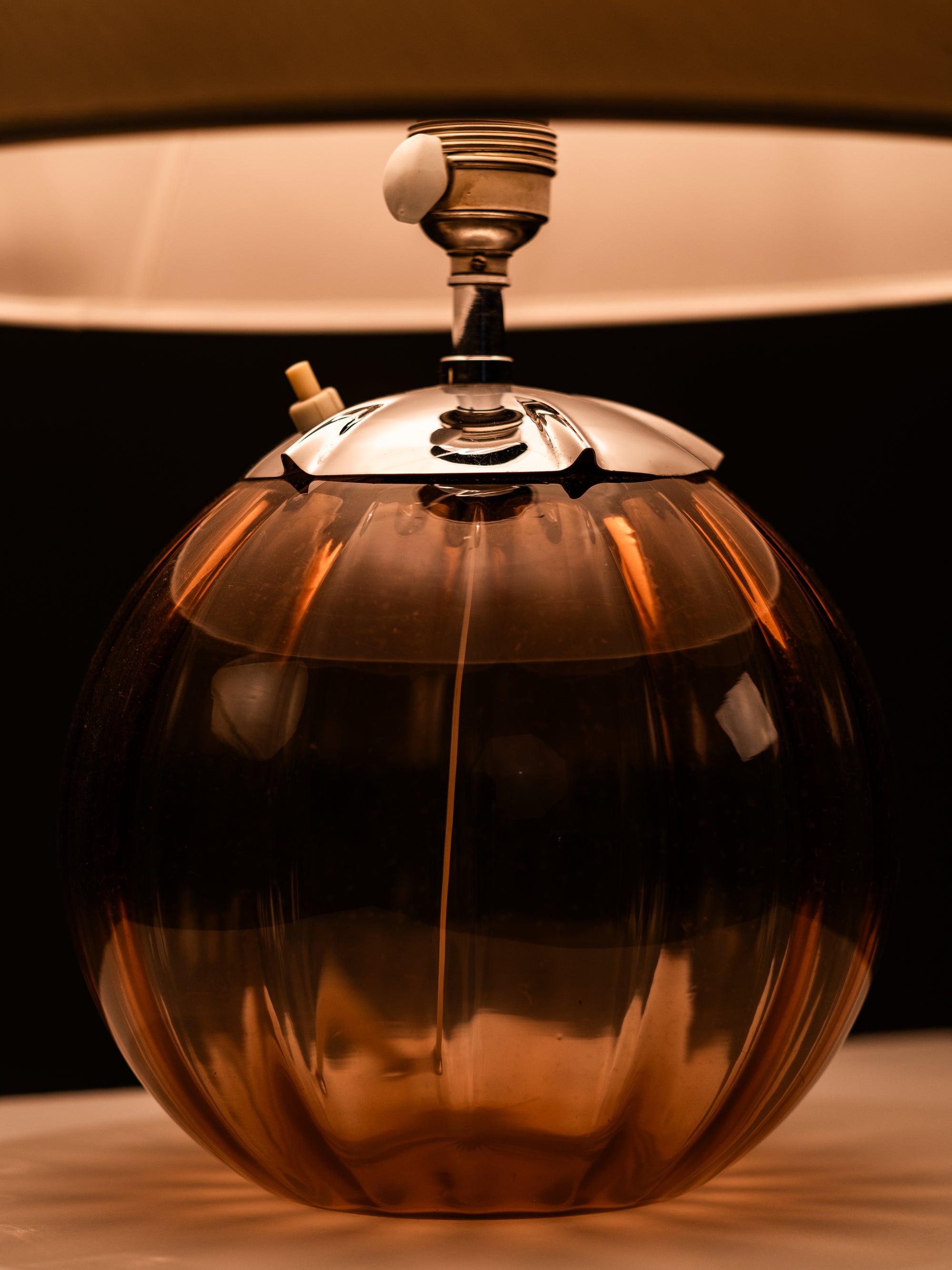 Swedish Modern Dusty Pink Glass Table Lamp, 1940s