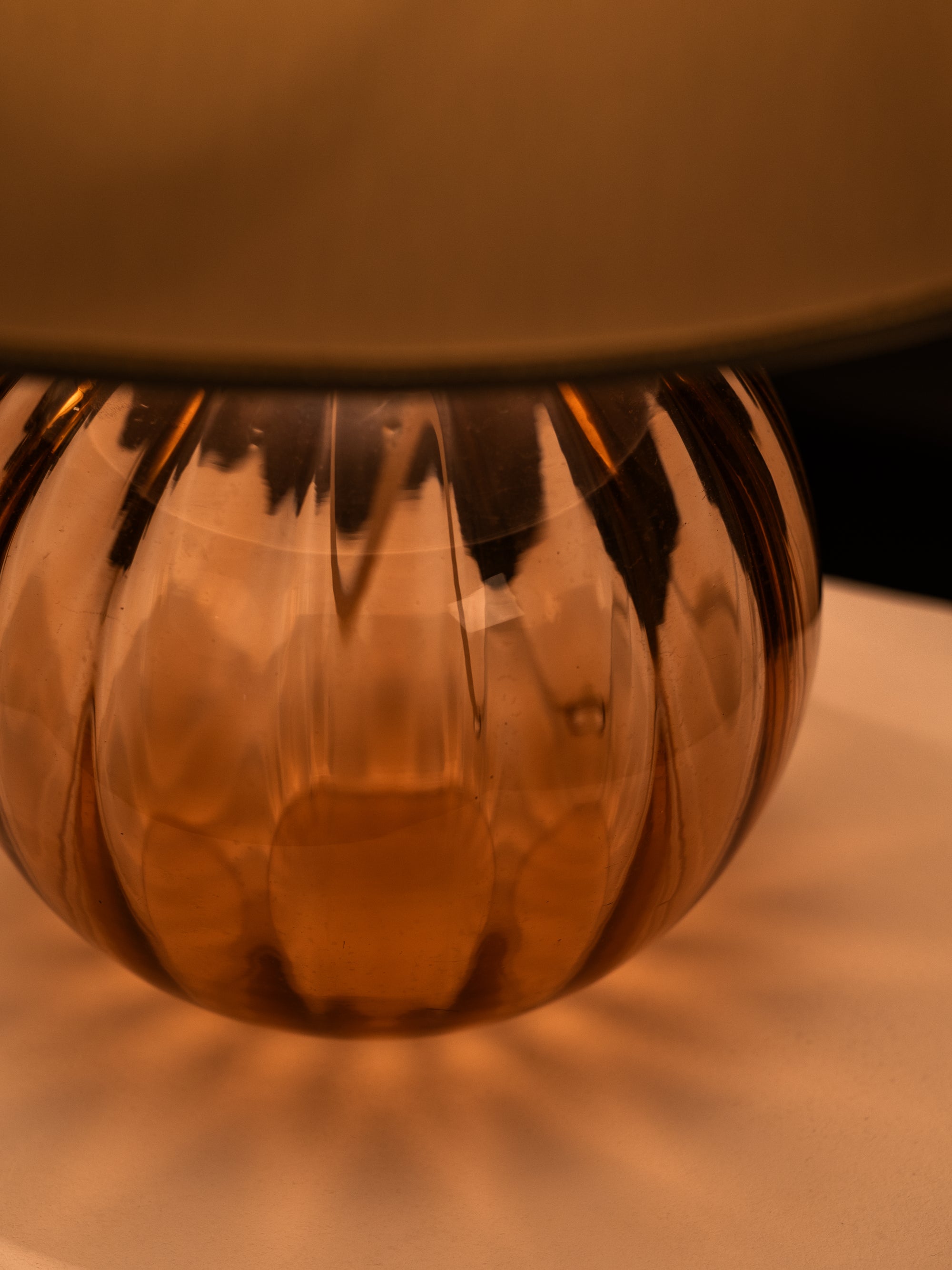 Swedish Modern Dusty Pink Glass Table Lamp, 1940s