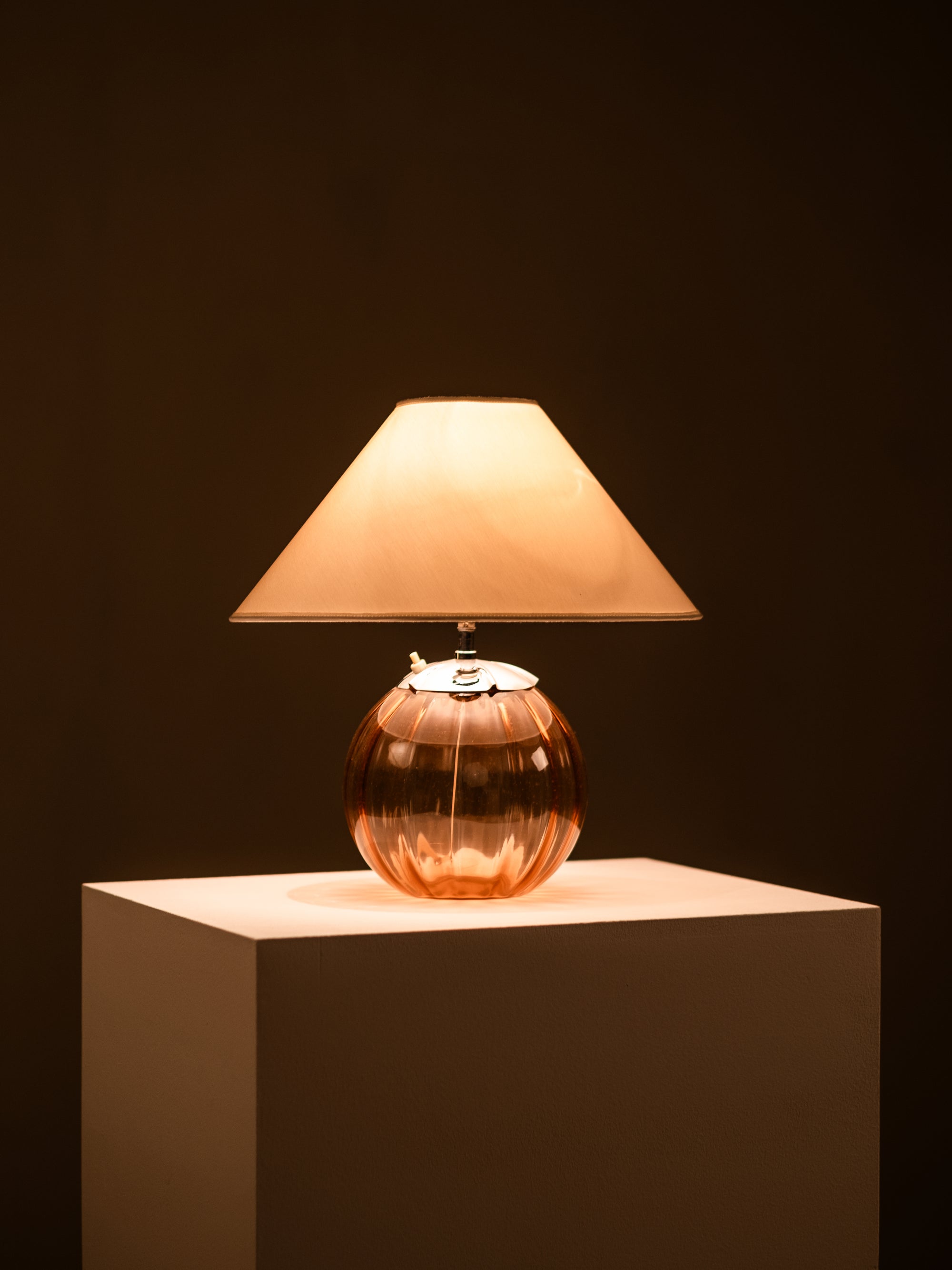 Swedish Modern Dusty Pink Glass Table Lamp, 1940s