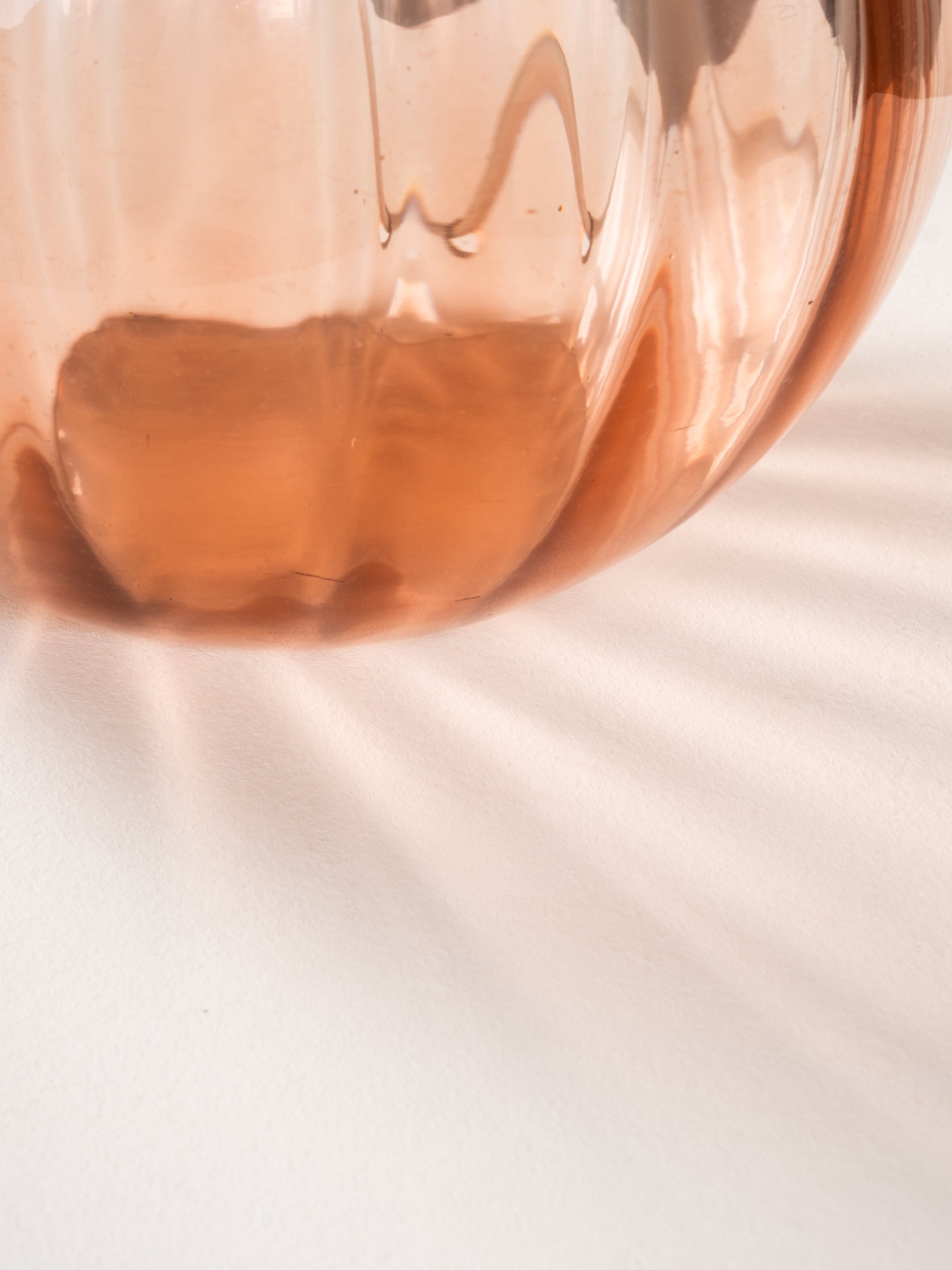 Swedish Modern Dusty Pink Glass Table Lamp, 1940s