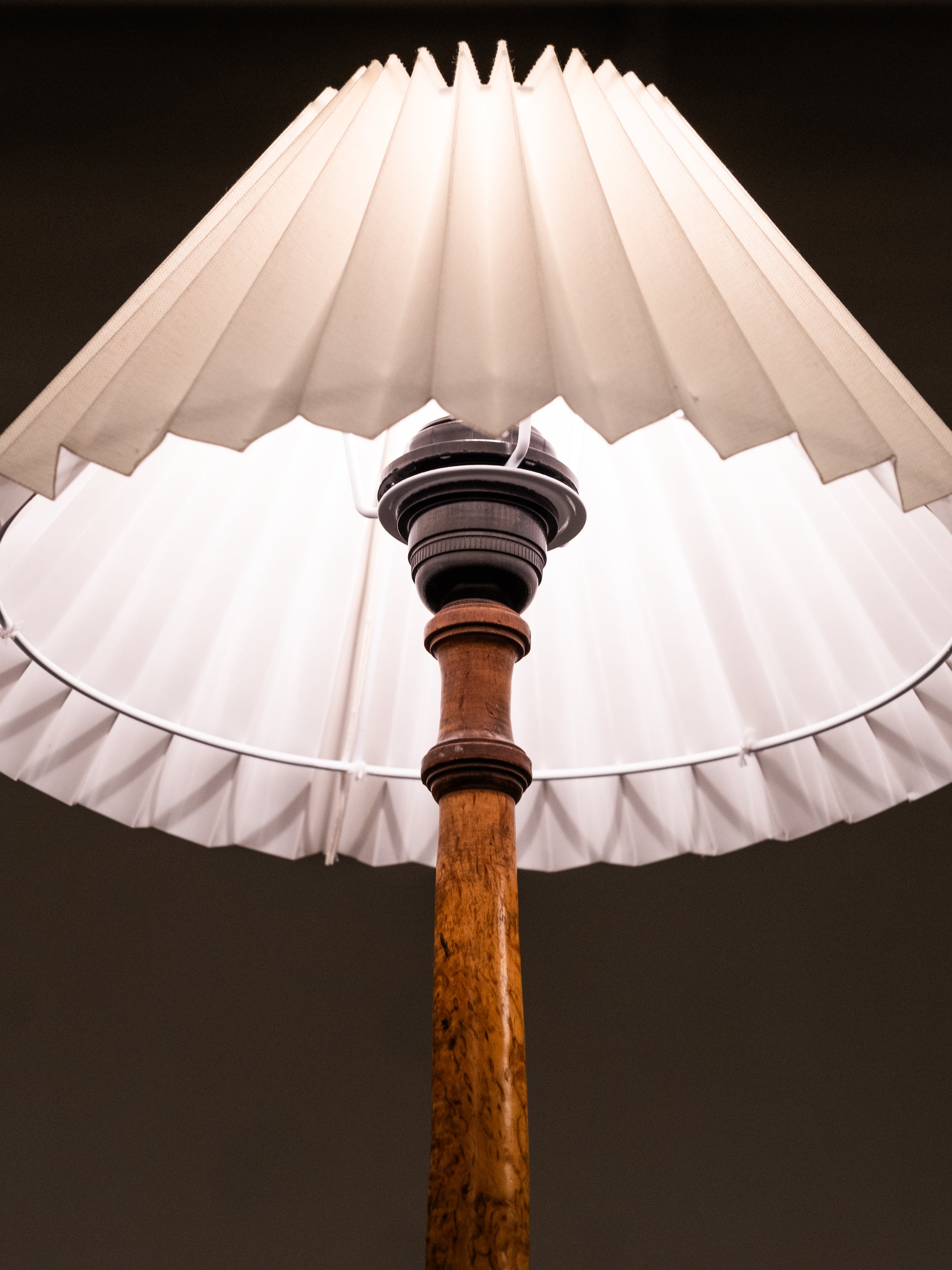 Burl Wood and Brass Table Lamp, Finland, 1940s