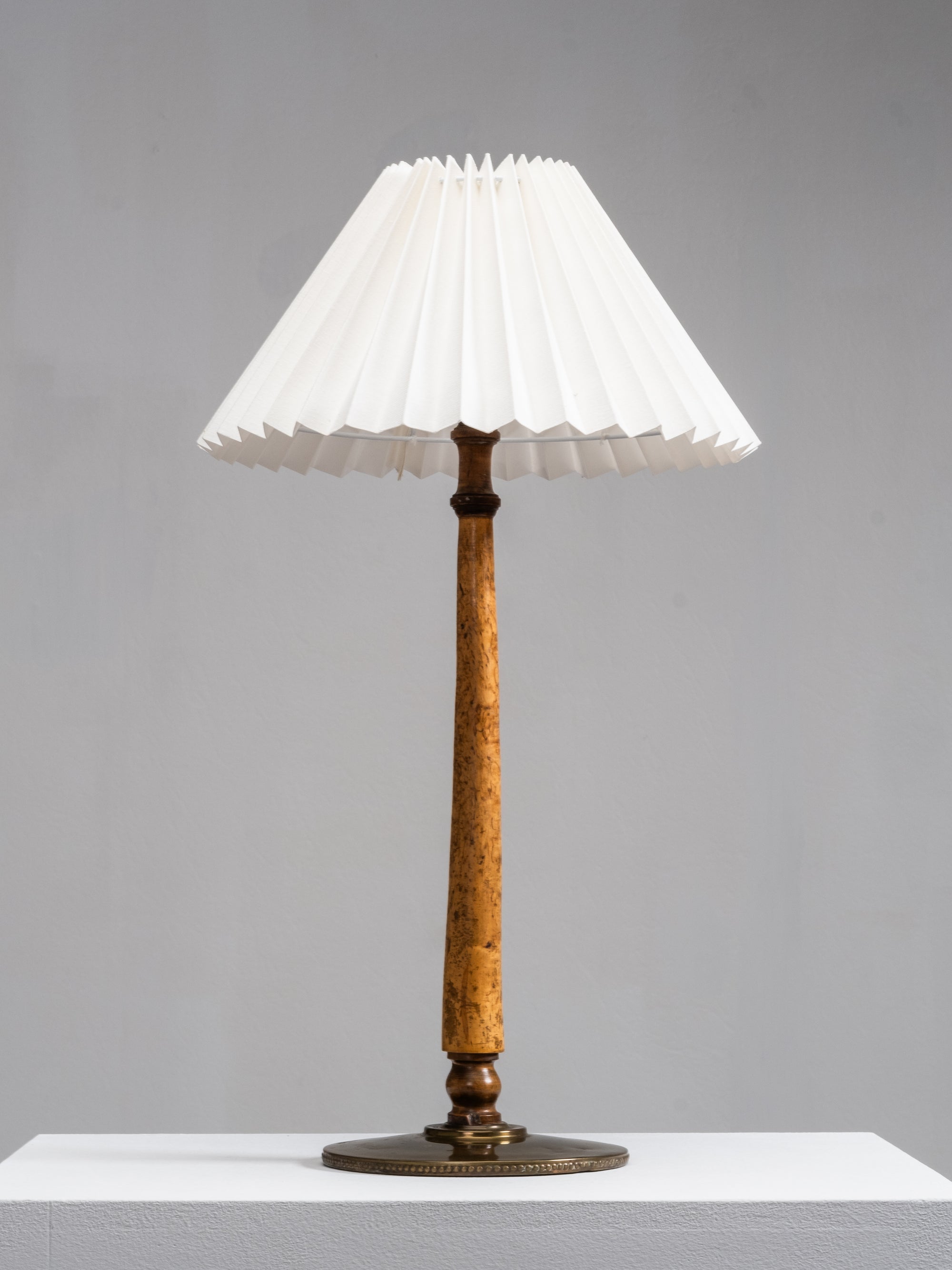 Burl Wood and Brass Table Lamp, Finland, 1940s