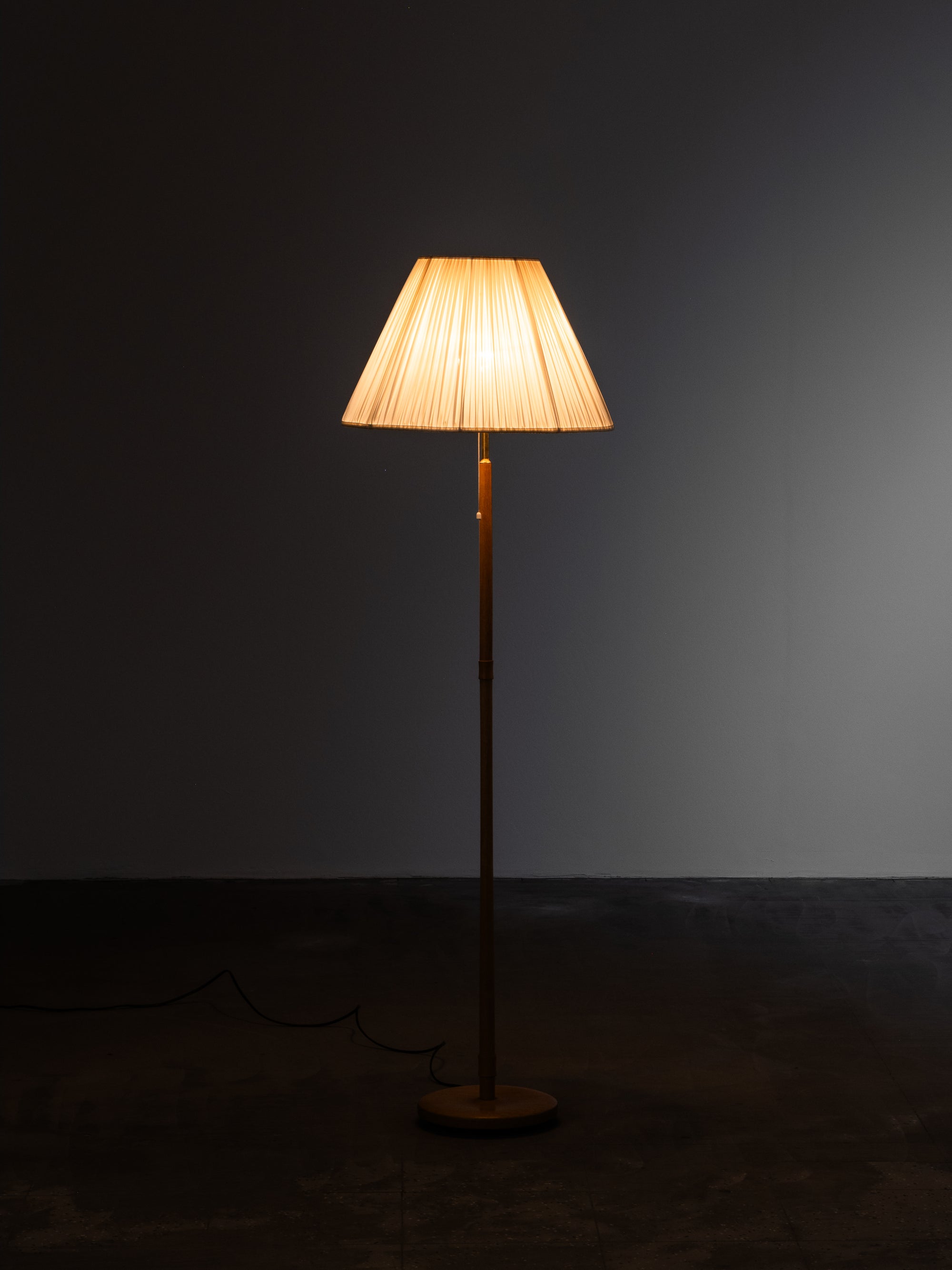 Scandinavian Oak &amp; Brass Floor Lamp with Pleated Silk Shade, 1960s