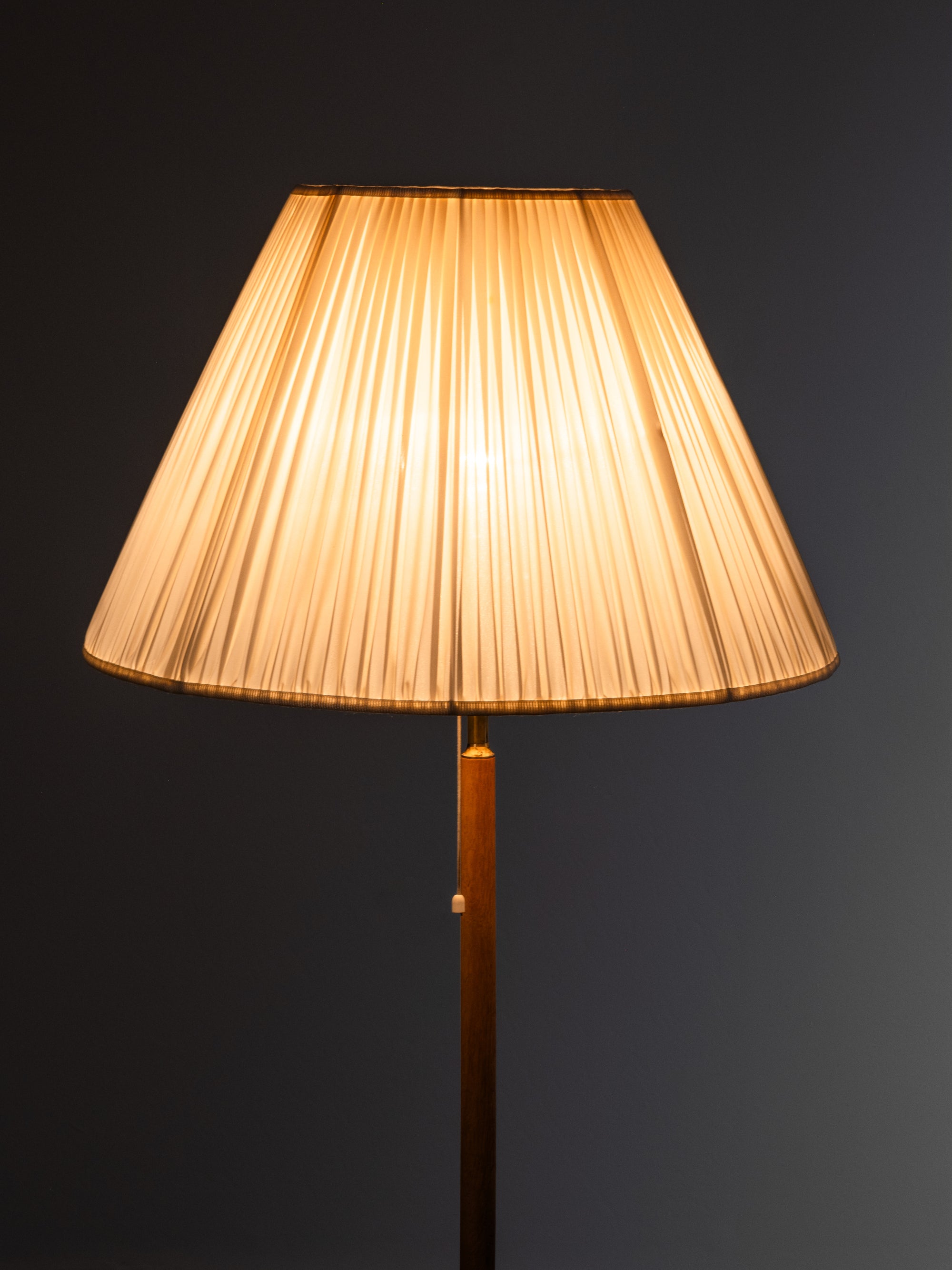 Scandinavian Oak &amp; Brass Floor Lamp with Pleated Silk Shade, 1960s