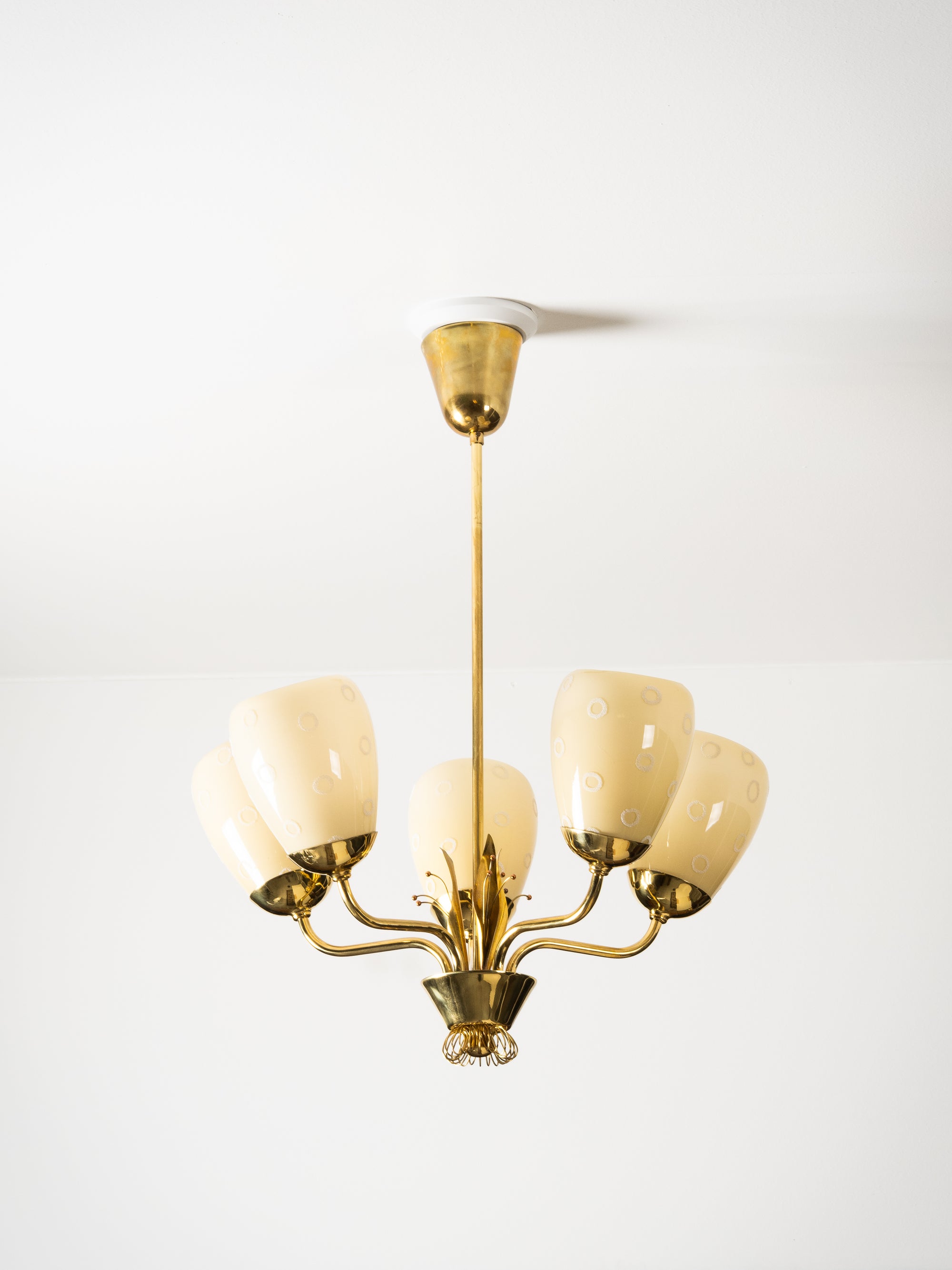 Model 51145 Brass &amp; Glass Chandelier by Mauri Almari for Idman, Finland, 1950s