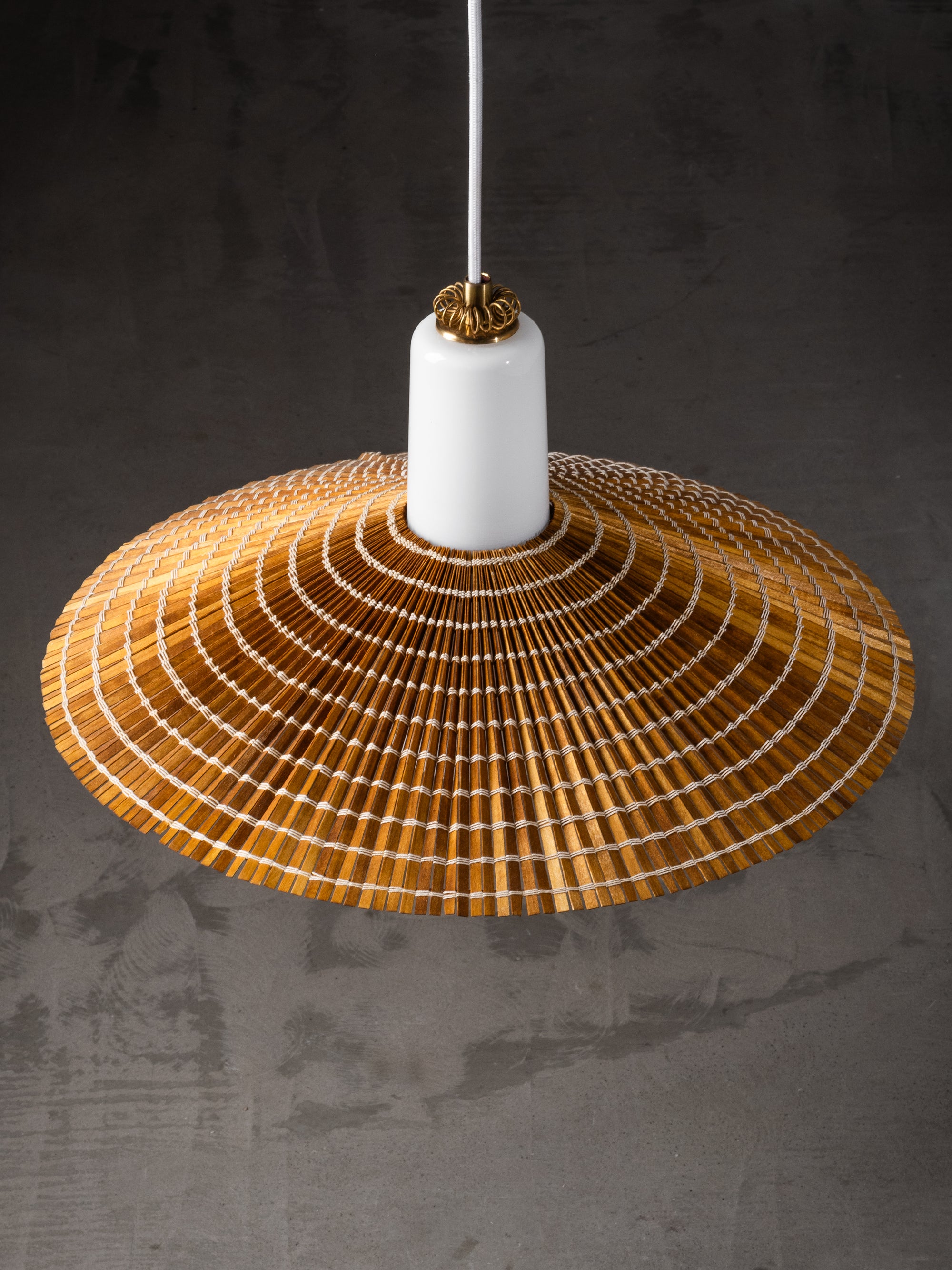 Pendant Model K3-44 in Glass, Wood Slat &amp; Brass by Paavo Tynell for Idman, 1950s