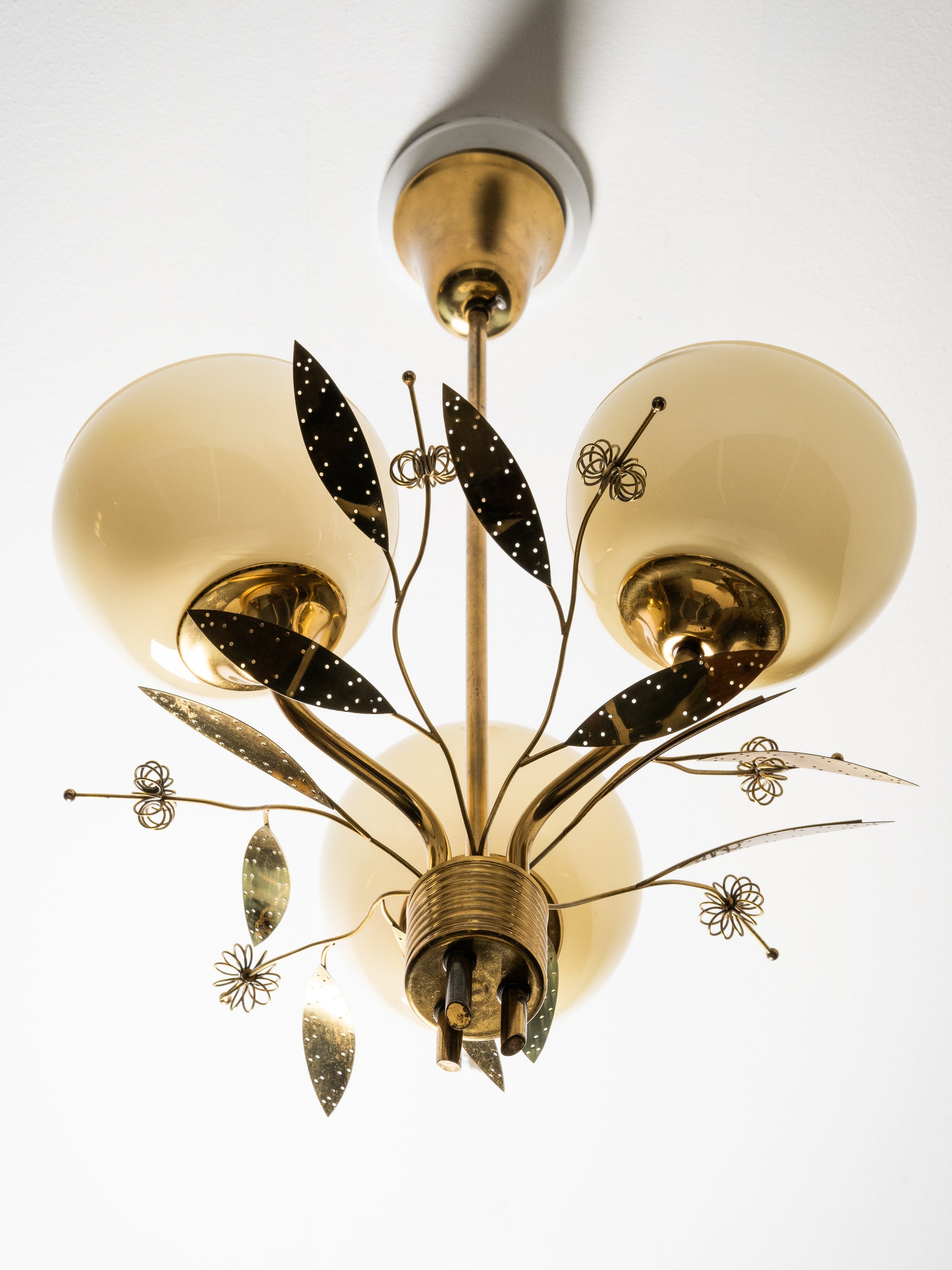 Model “ER 77/3” Chandelier with Floral Details for Itsu, Finland, 1950s