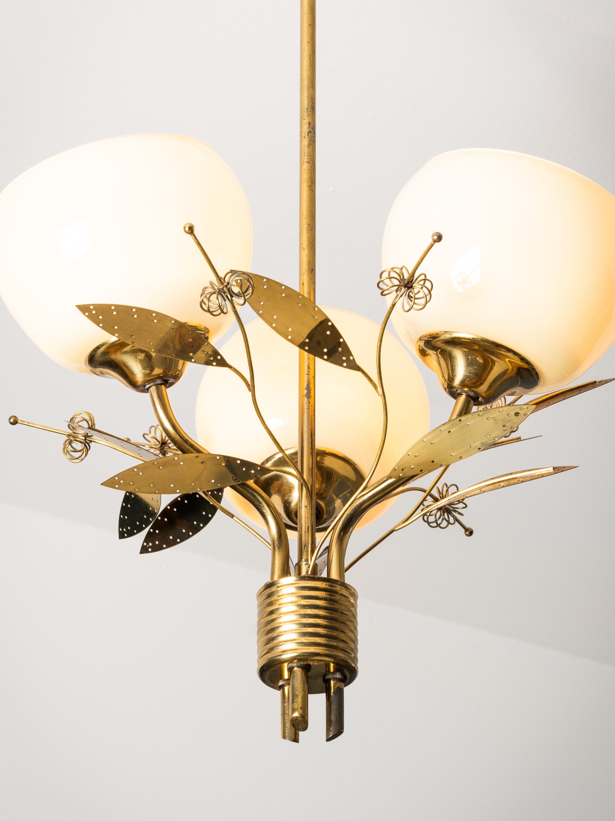 Model “ER 77/3” Chandelier with Floral Details for Itsu, Finland, 1950s