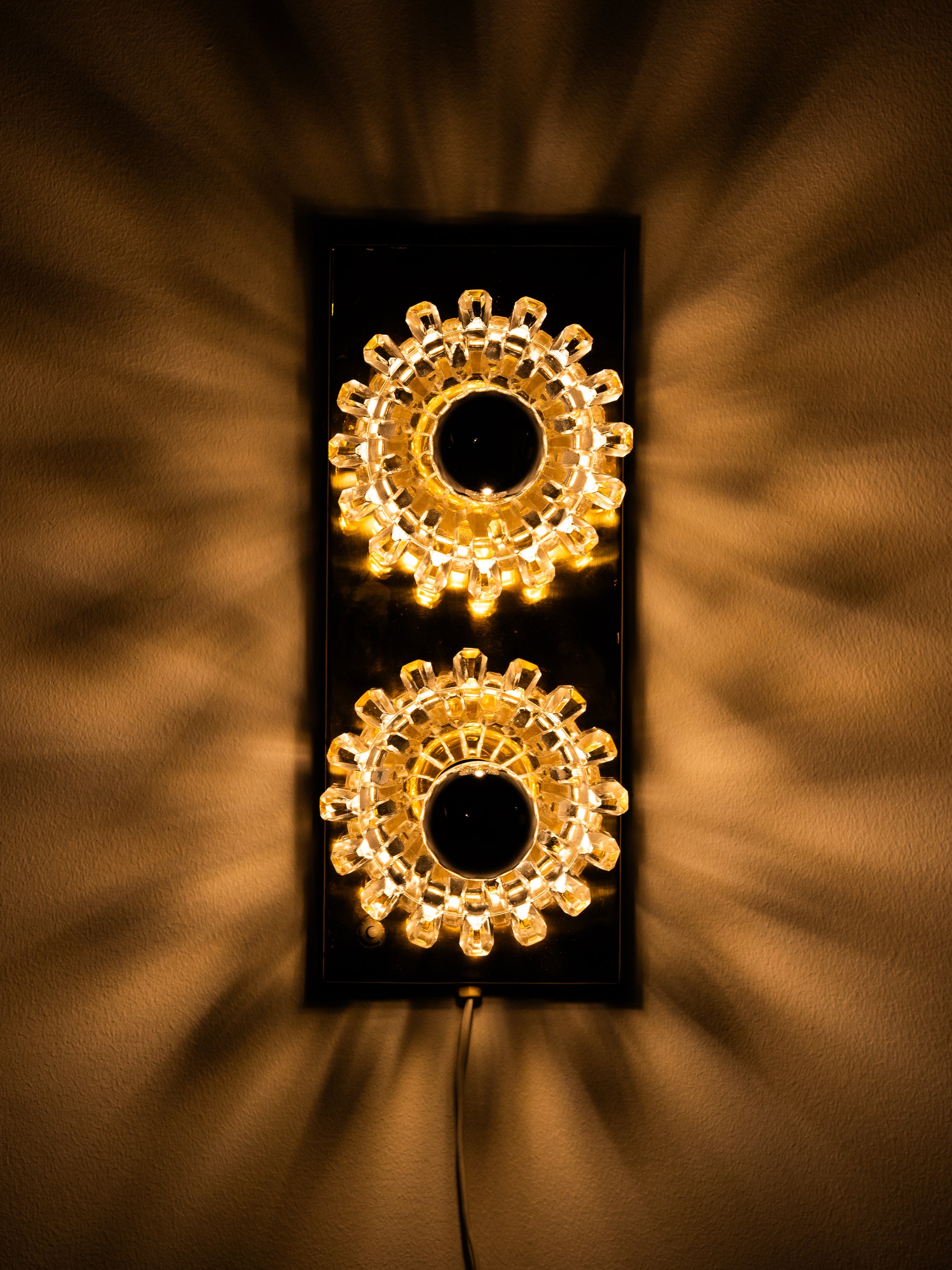 Model SV 60 Wall Light in Brass and Glass by Hyval, Finland, 1960s