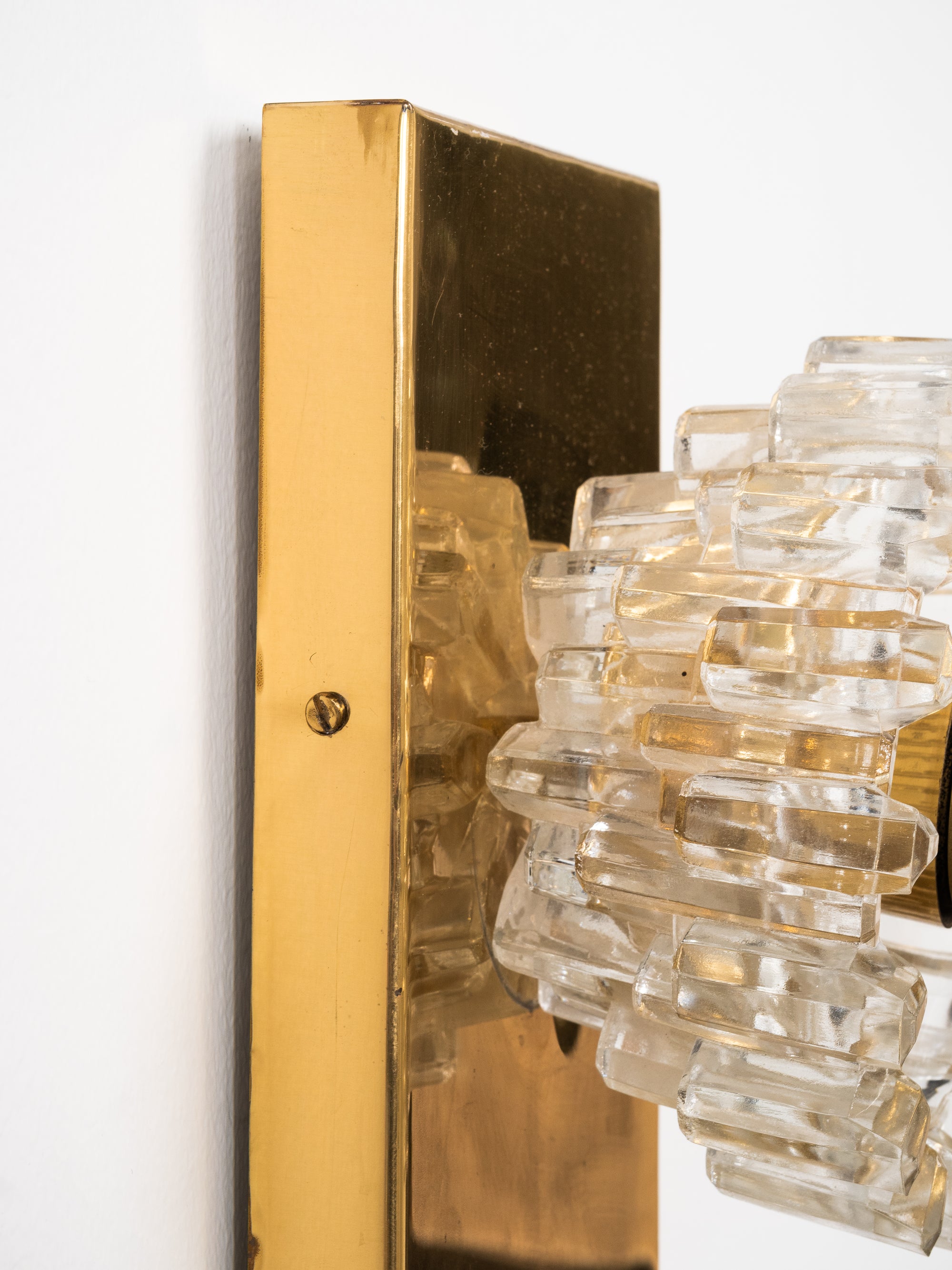 Model SV 60 Wall Light in Brass and Glass by Hyval, Finland, 1960s