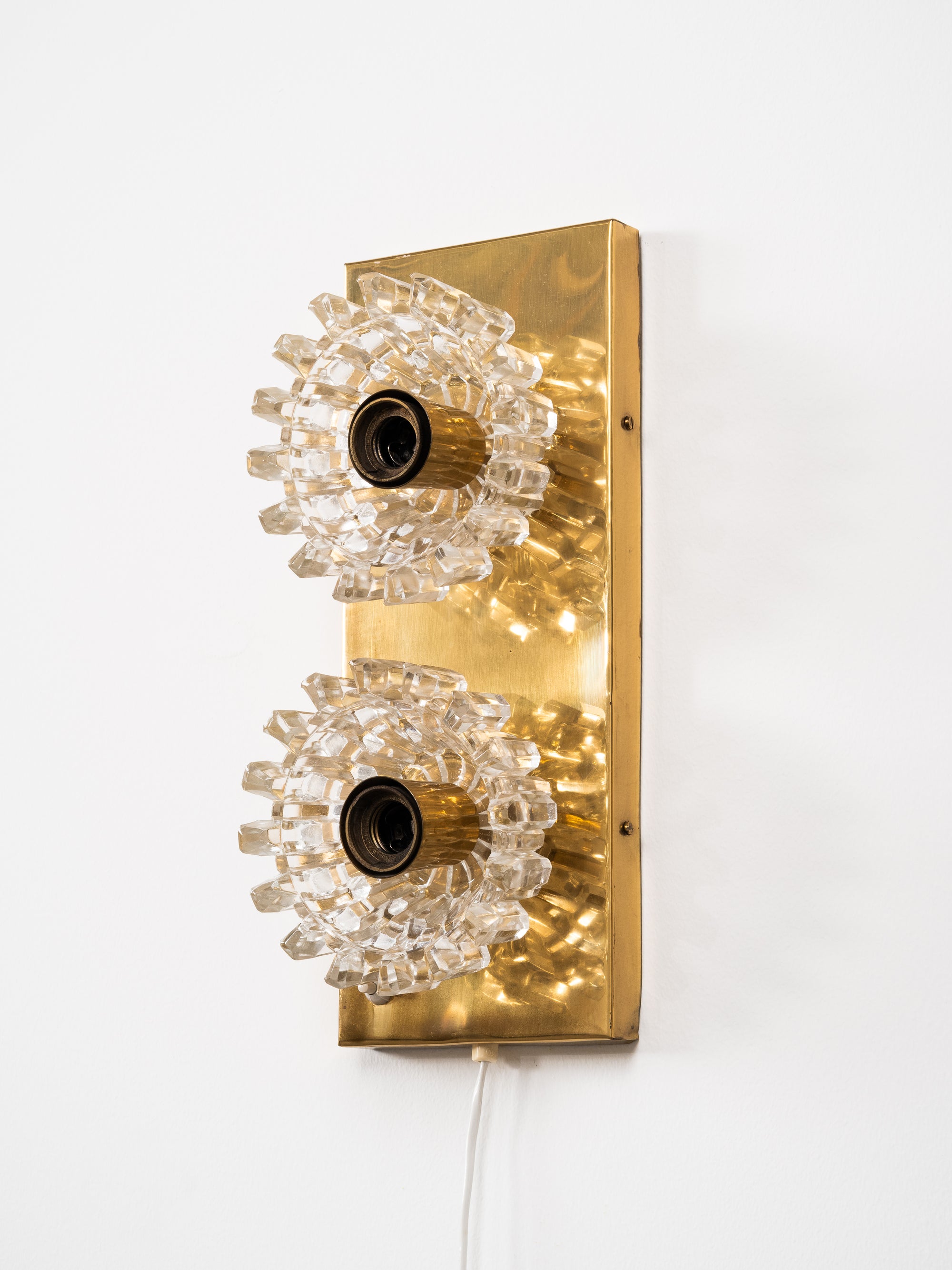 Model SV 60 Wall Light in Brass and Glass by Hyval, Finland, 1960s