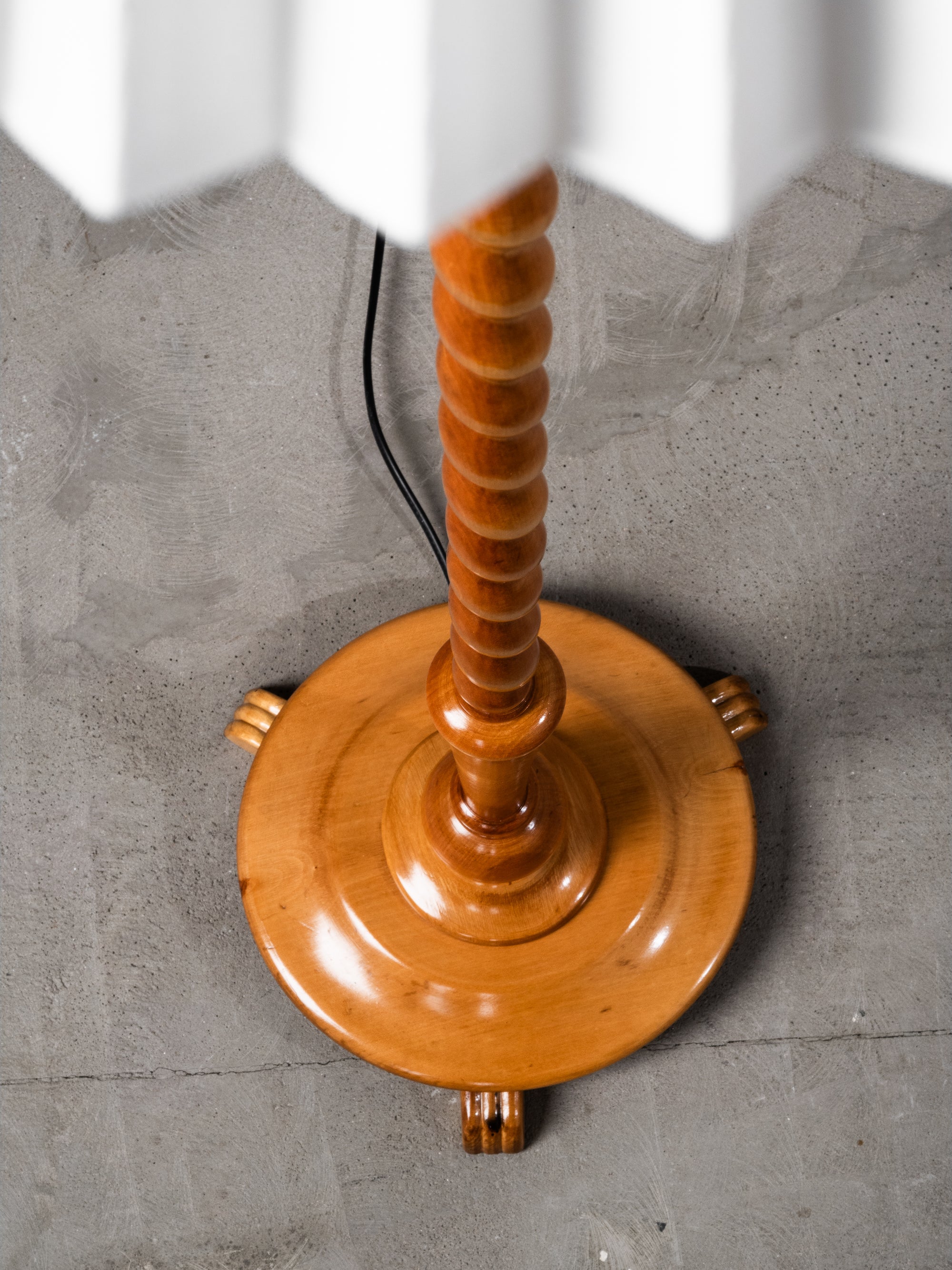 Art Deco Floor Lamp with Spiral Carved Birch Stem, Finland, 1940s